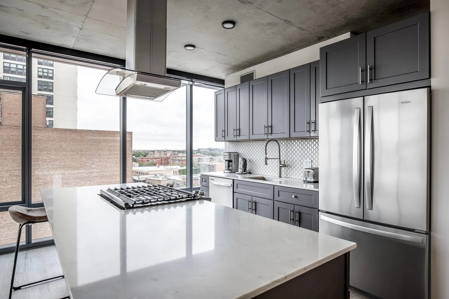 450 W Belmont Ave   60657 60657-Four50-unit#ID985-Chicago-IL