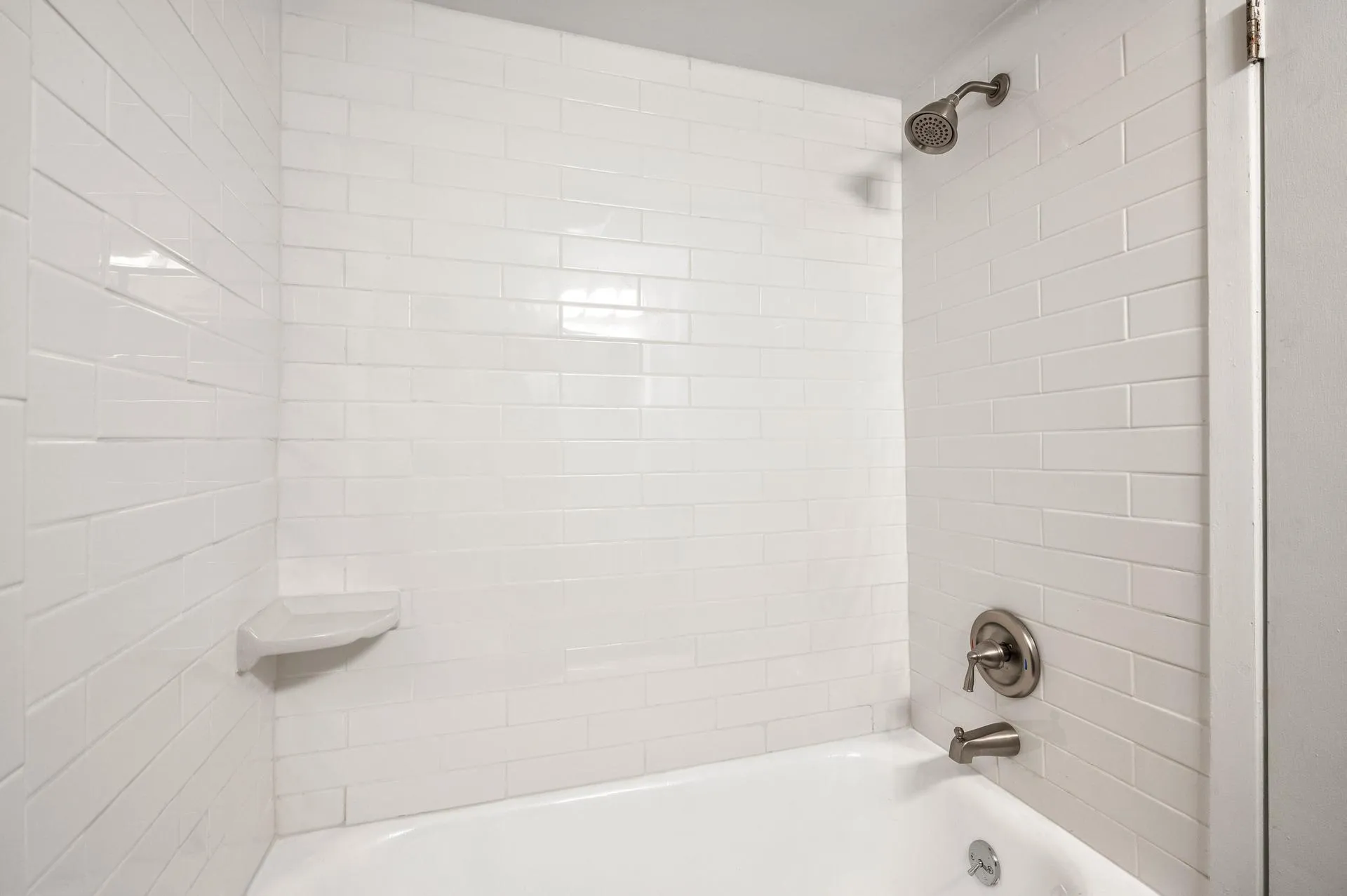5726 N WINTHROP AVE 60660-unit#403-Chicago-IL