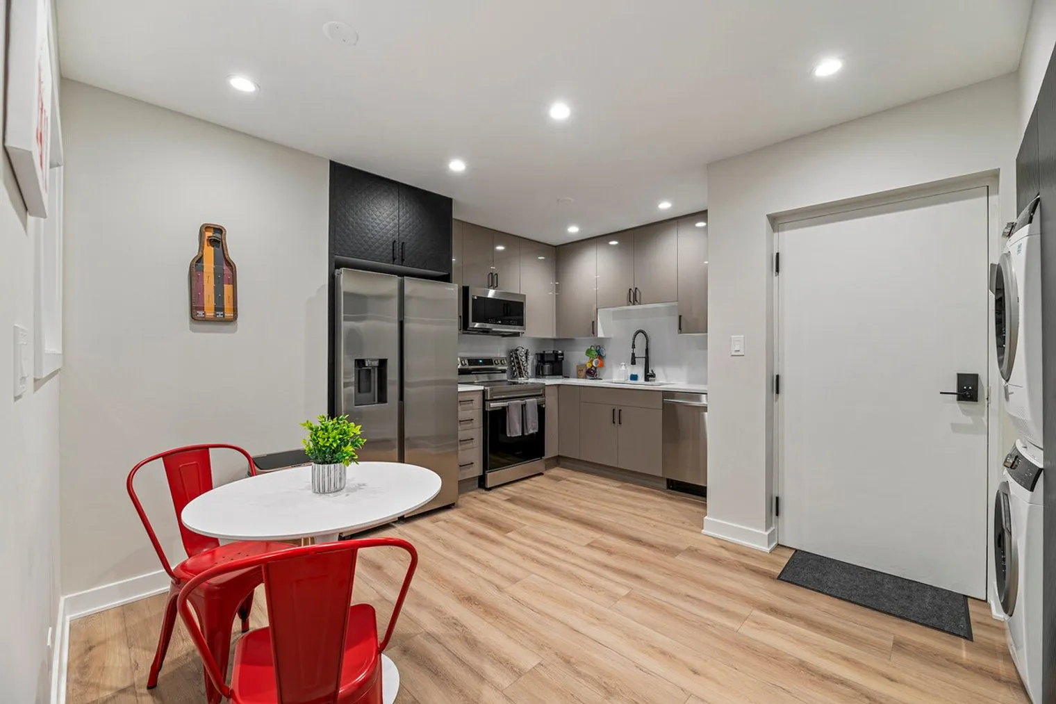 2342 W Touhy Ave   60645 60645-Building West Touhy Avenue - schneidergroup-unit#ID1054668P-Chicago-IL