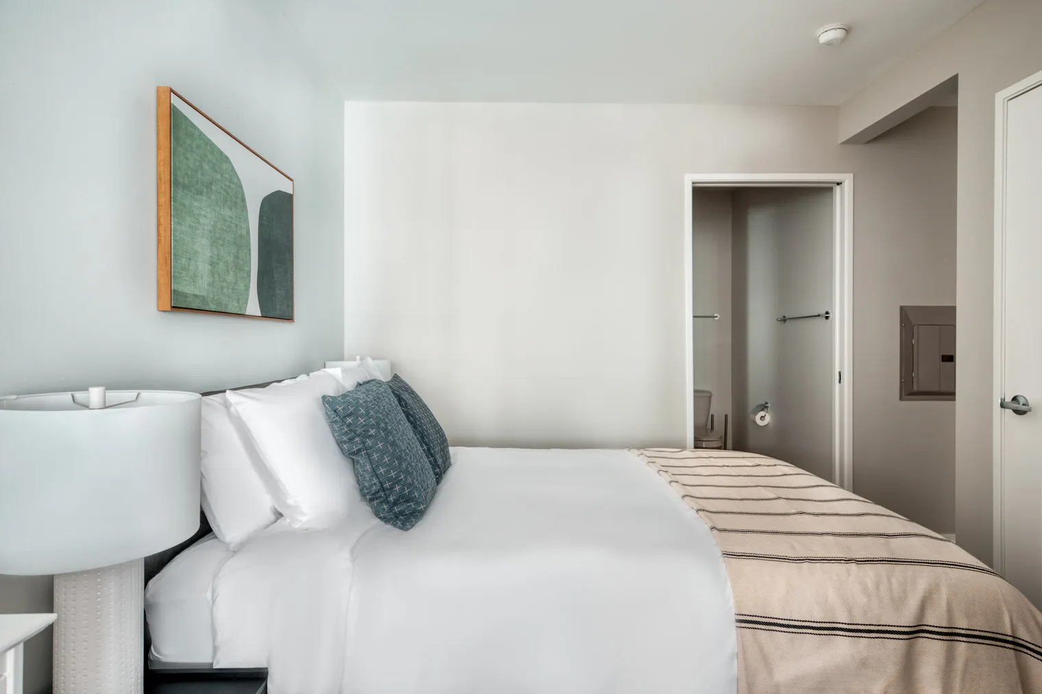 200 E Illinois St   60611 60611-Aston-unit#ID875-Chicago-IL