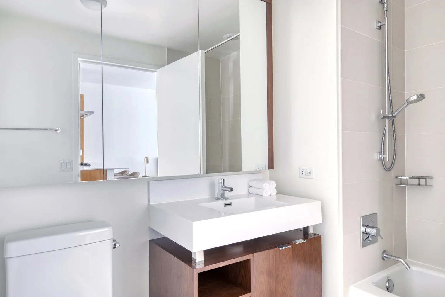 500 N Lake Shore Dr   60611 60611-500 Lake Shore-unit#ID394-Chicago-IL