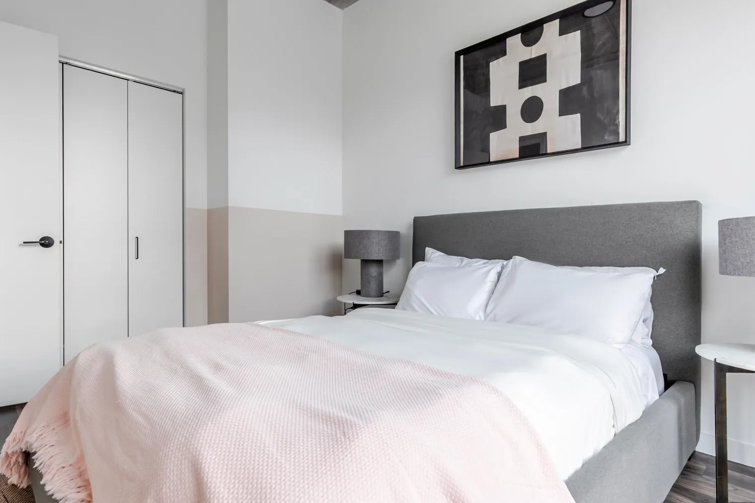 61 W Erie St   60654 60654-The Opal-unit#ID1409-Chicago-IL