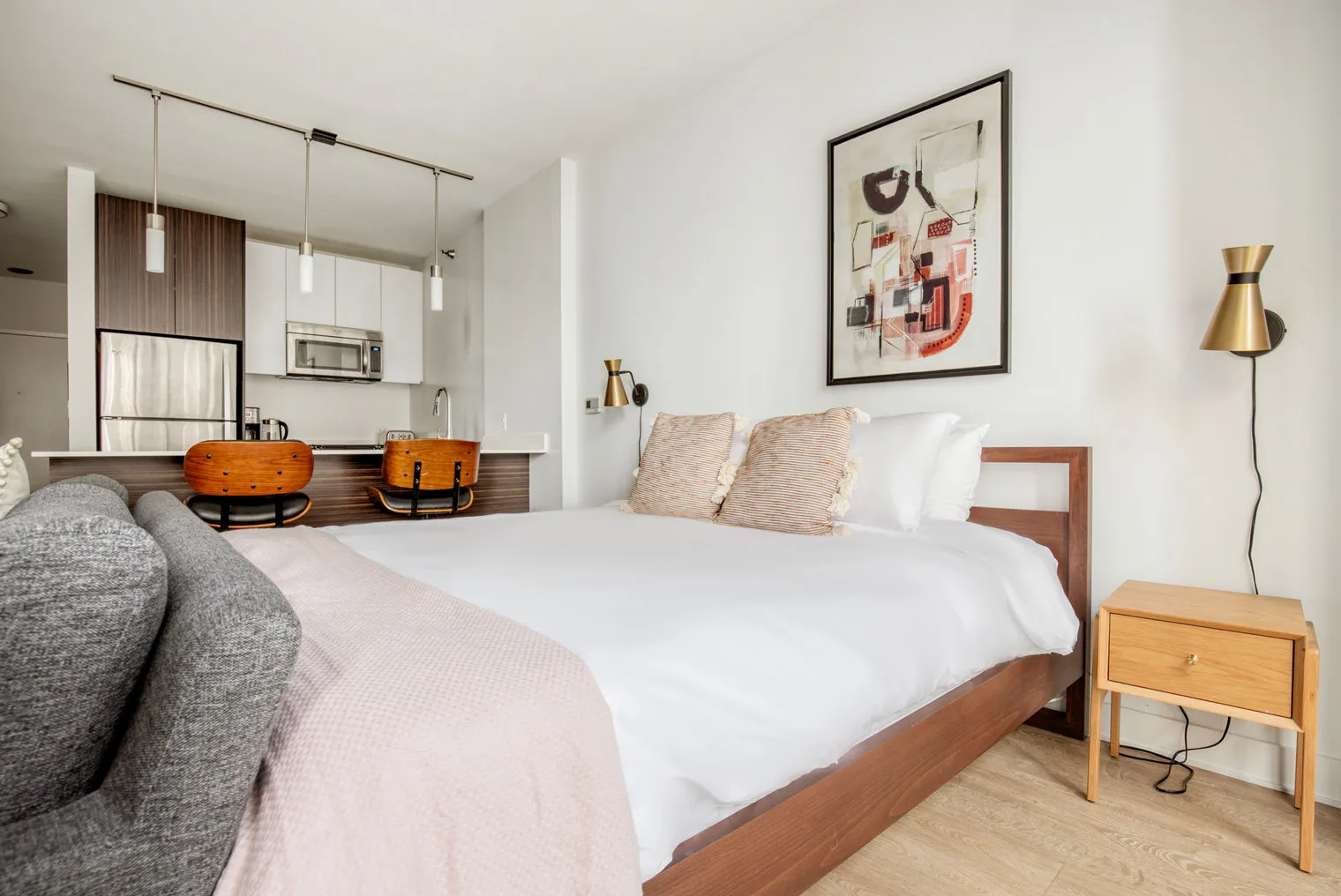201 N Garland Ct   60601 60601- Mila-unit#ID1014-Chicago-IL