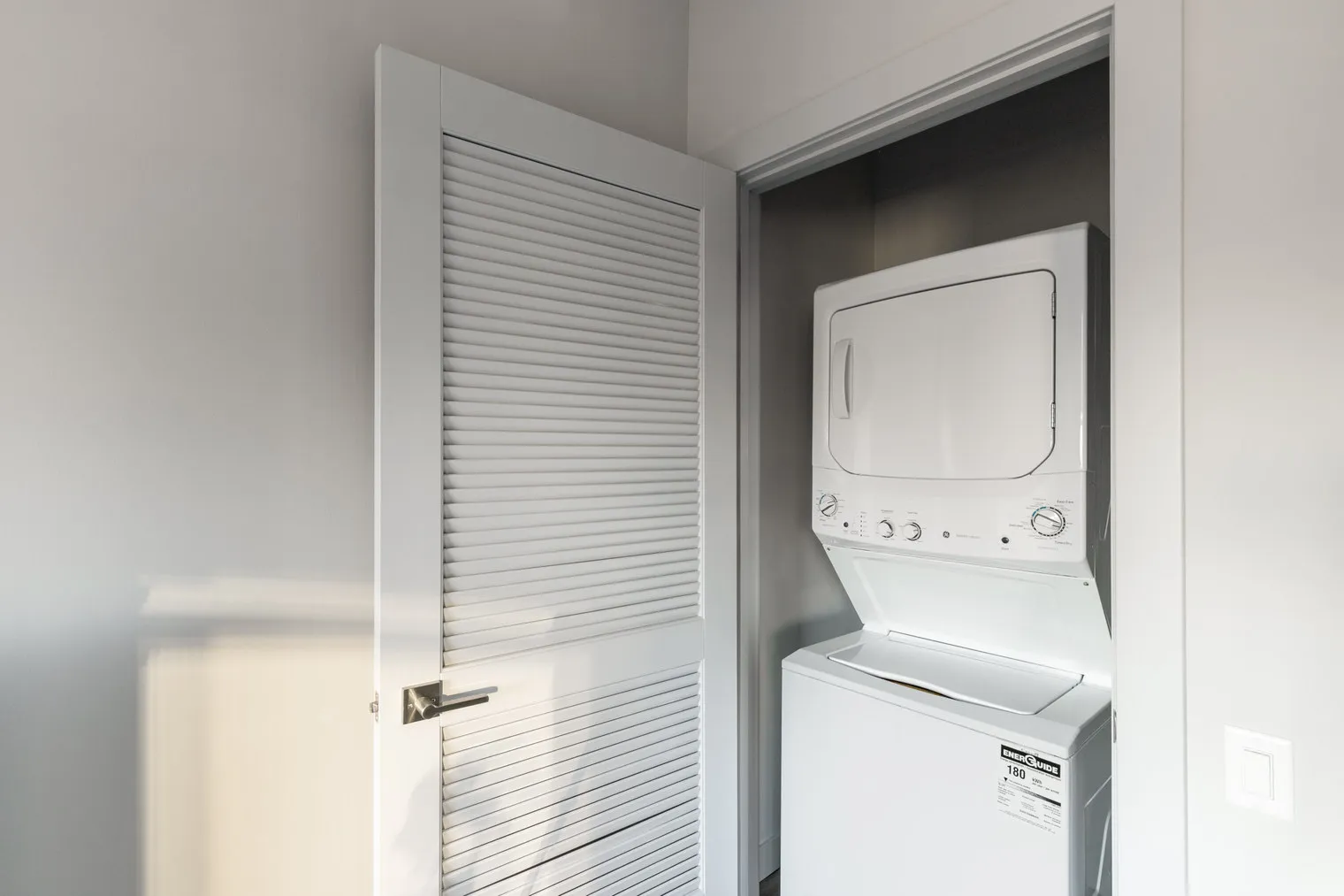 330 S Wells St   60606 60606-330 S Wells-unit#ID192-Chicago-IL