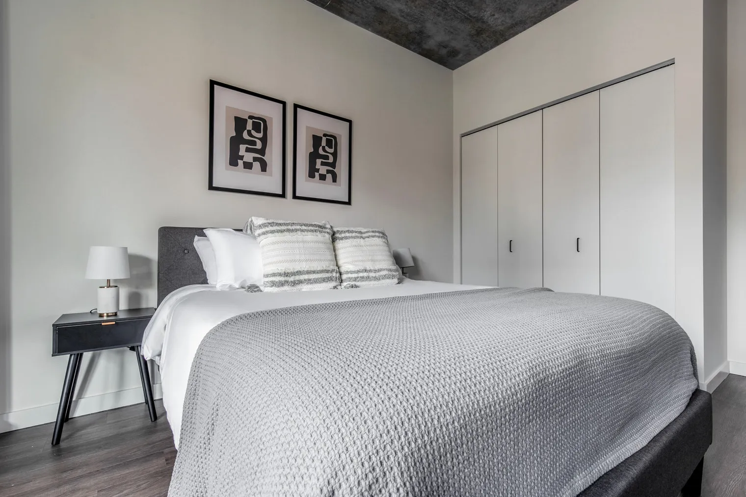 751 N Hudson Ave   60654 60654-Hugo II-unit#ID1038-Chicago-IL