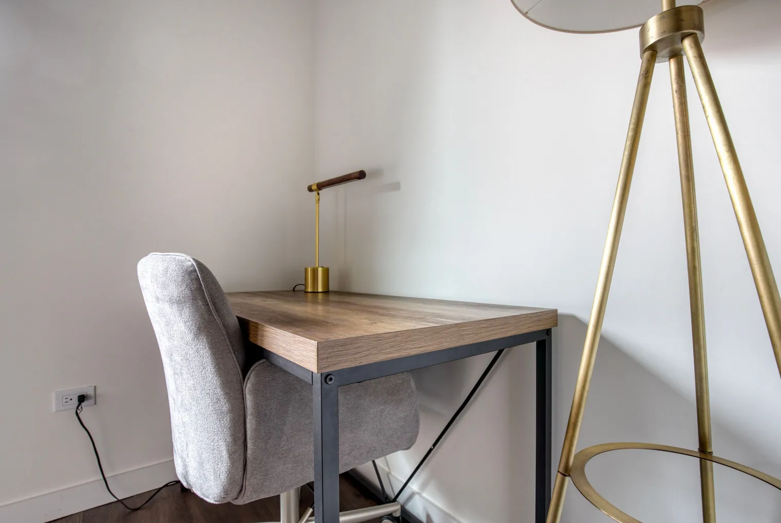 751 N Hudson Ave 60654 60654-Hugo-unit#ID1037-Chicago-IL