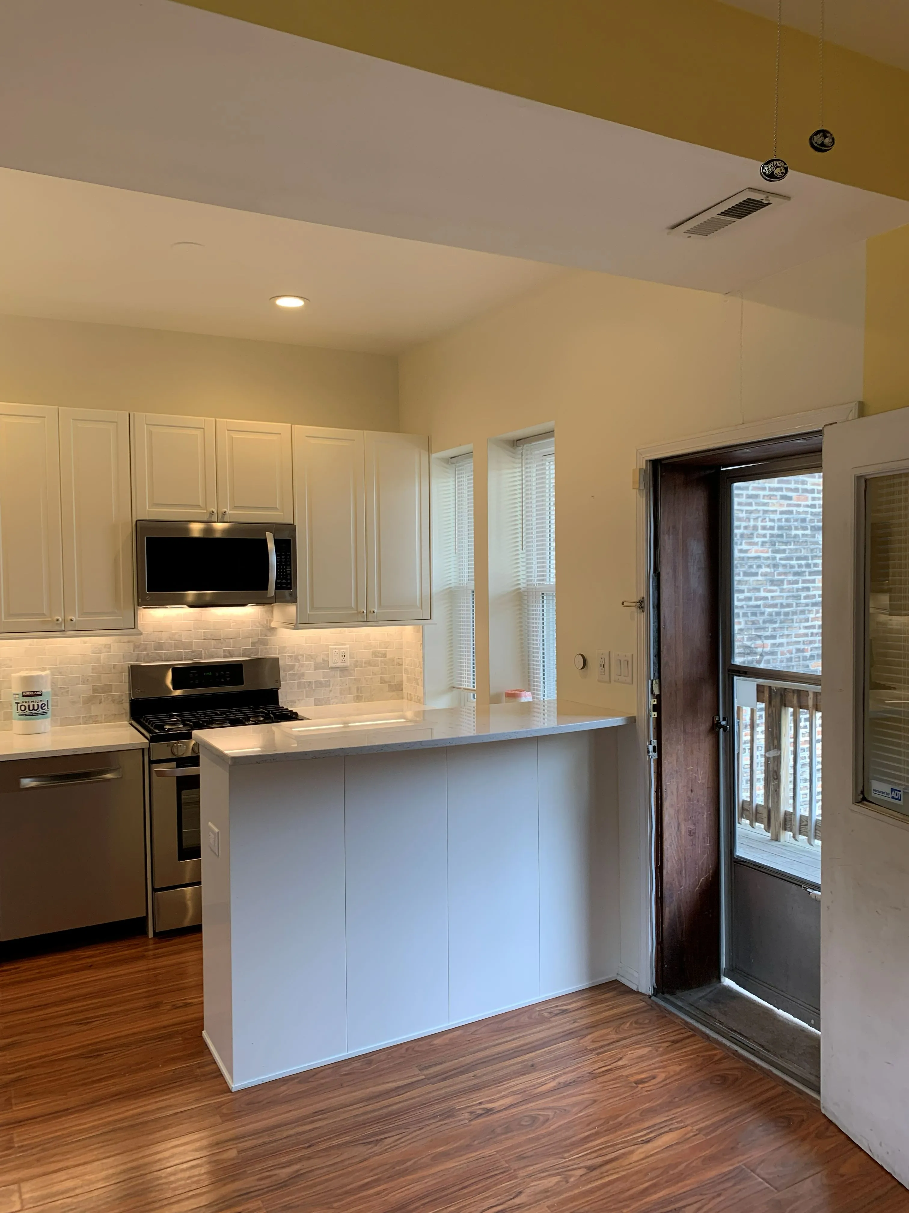 3138 N CLIFTON AVE 60657-unit#3-Chicago-IL