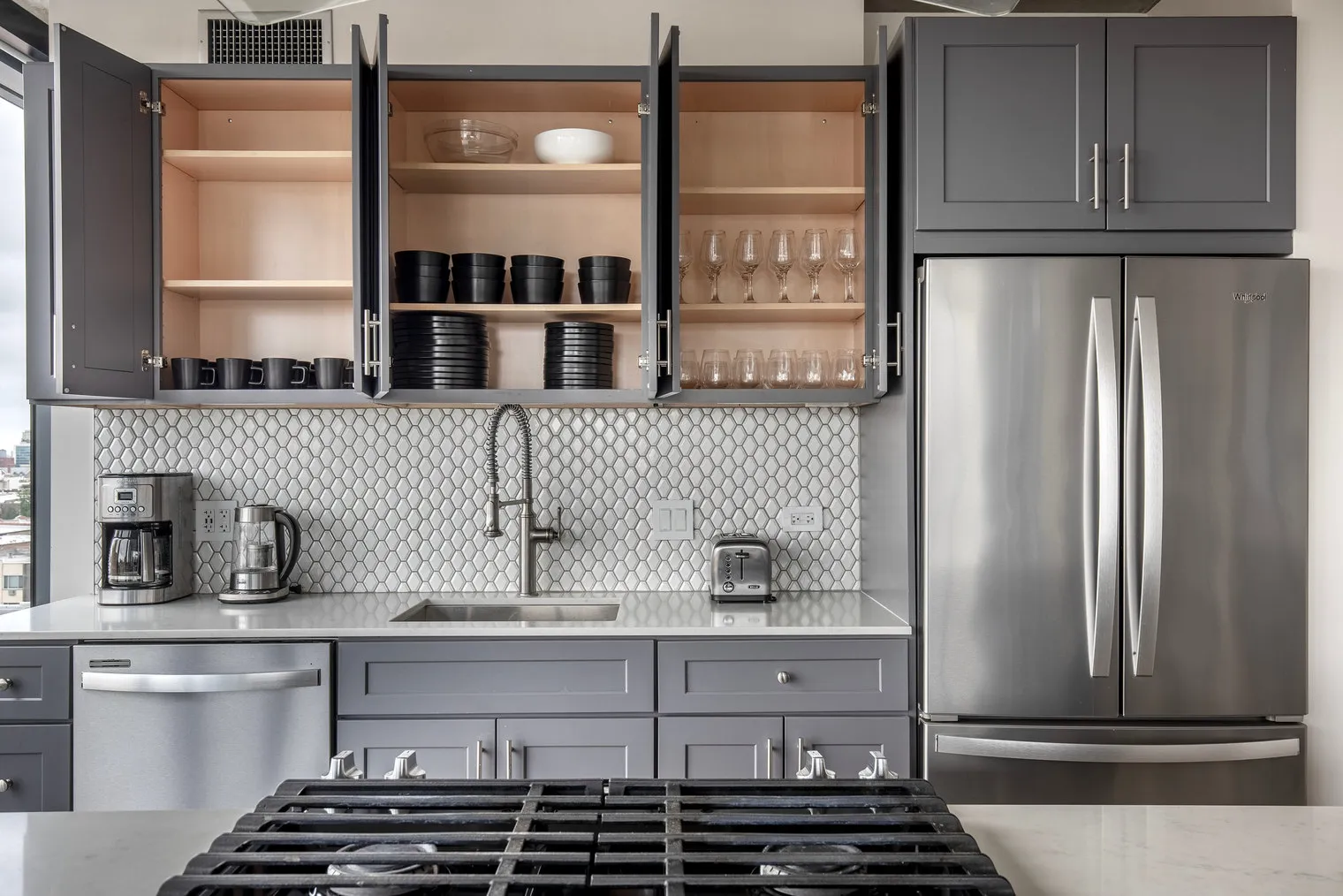 450 W Belmont Ave   60657 60657-Four50-unit#ID985-Chicago-IL