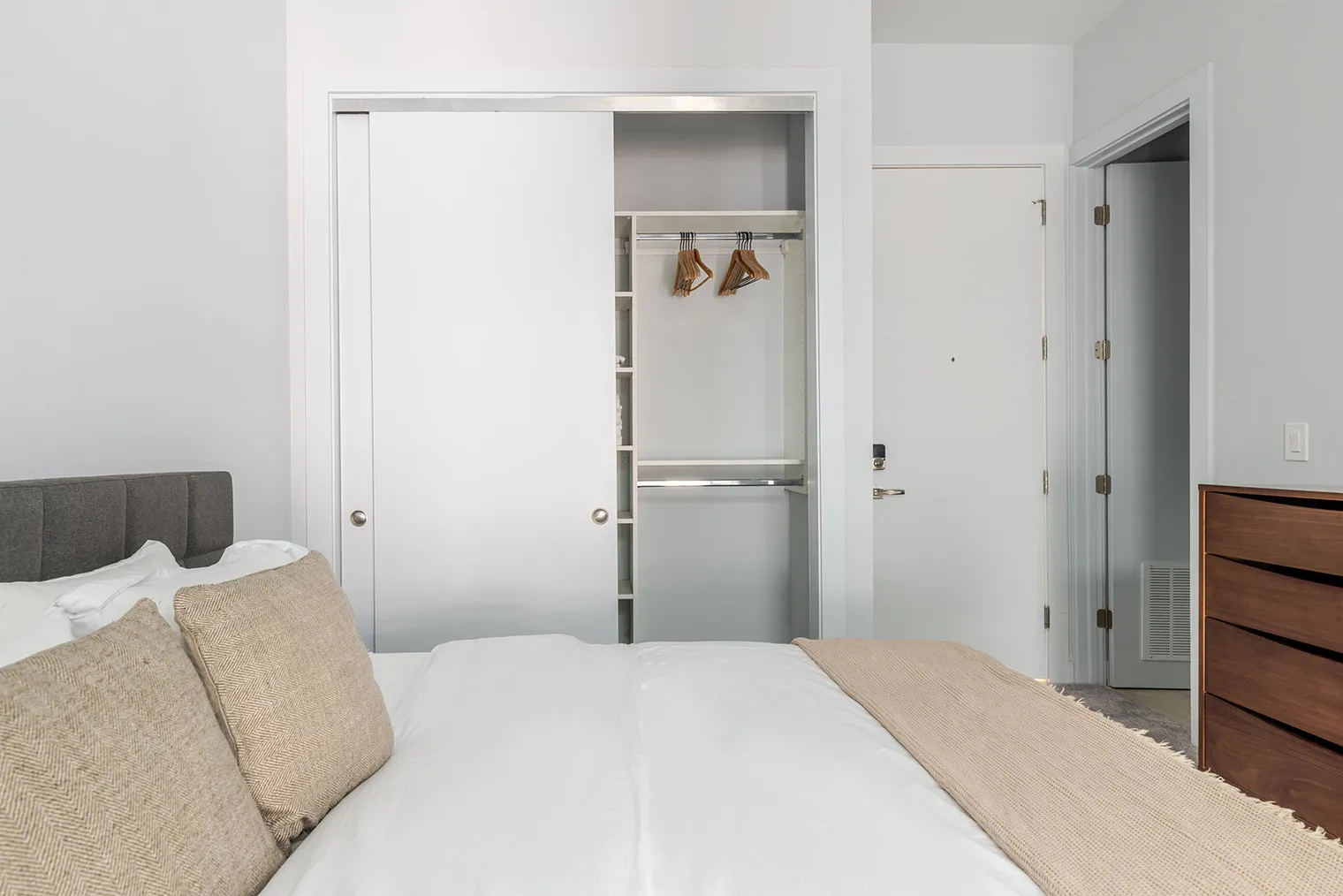 188 N Wells St 60606 60606-188 N. Wells-unit#ID1240-Chicago-IL
