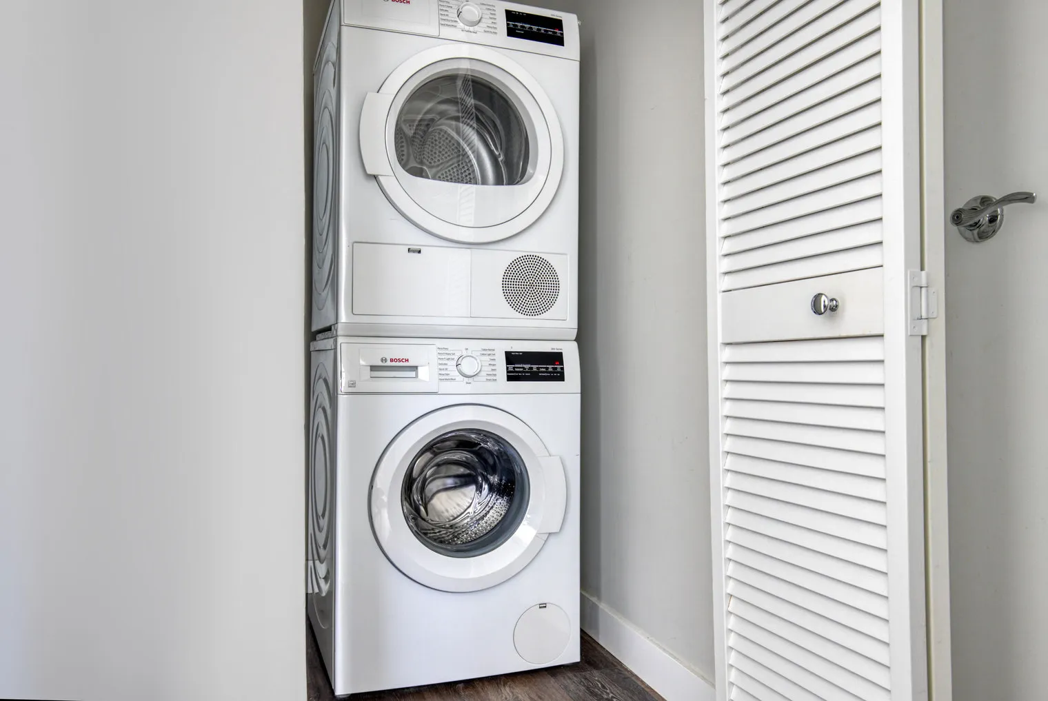 1 E Delaware Pl 60611 60611-One East Delaware-unit#ID800-Chicago-IL
