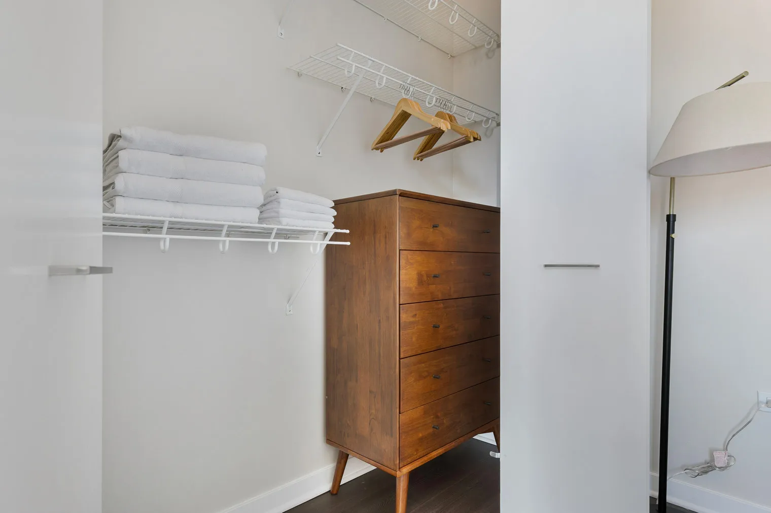 730 W Couch Pl   60661 60661-The Parker-unit#ID1367-Chicago-IL