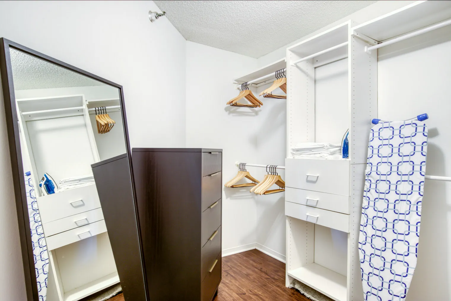 445 E Ohio St   60611 60611-Lake Shore Plaza-unit#ID410-Chicago-IL