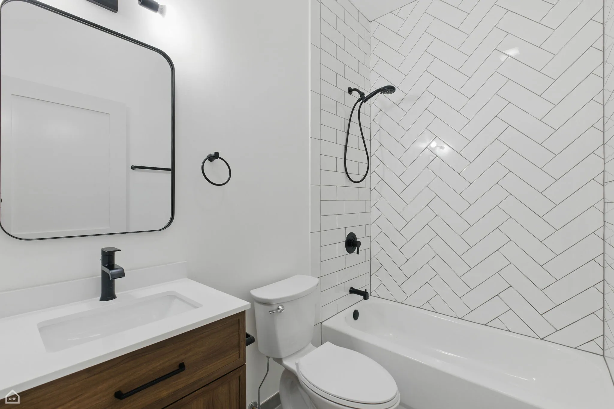 1928 W 21st St   60608 60608-1928-unit#1F-Chicago-IL