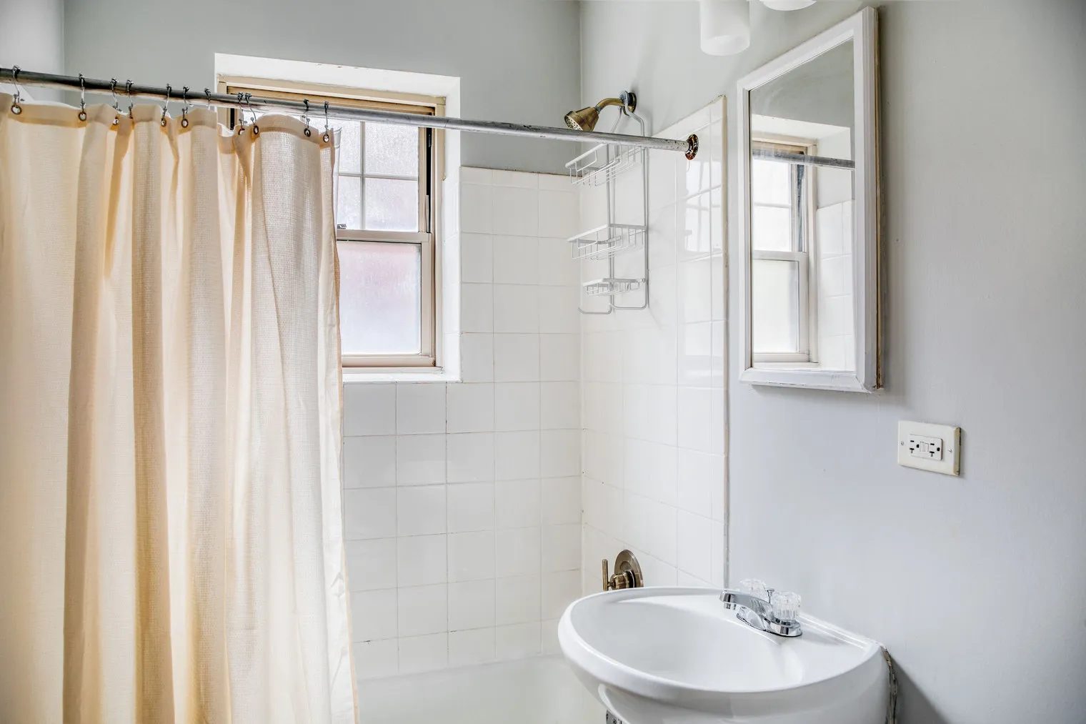 2752 Hampton Pkwy   60201 60201-Hampton Parkway-unit#ID956-Evanston-IL