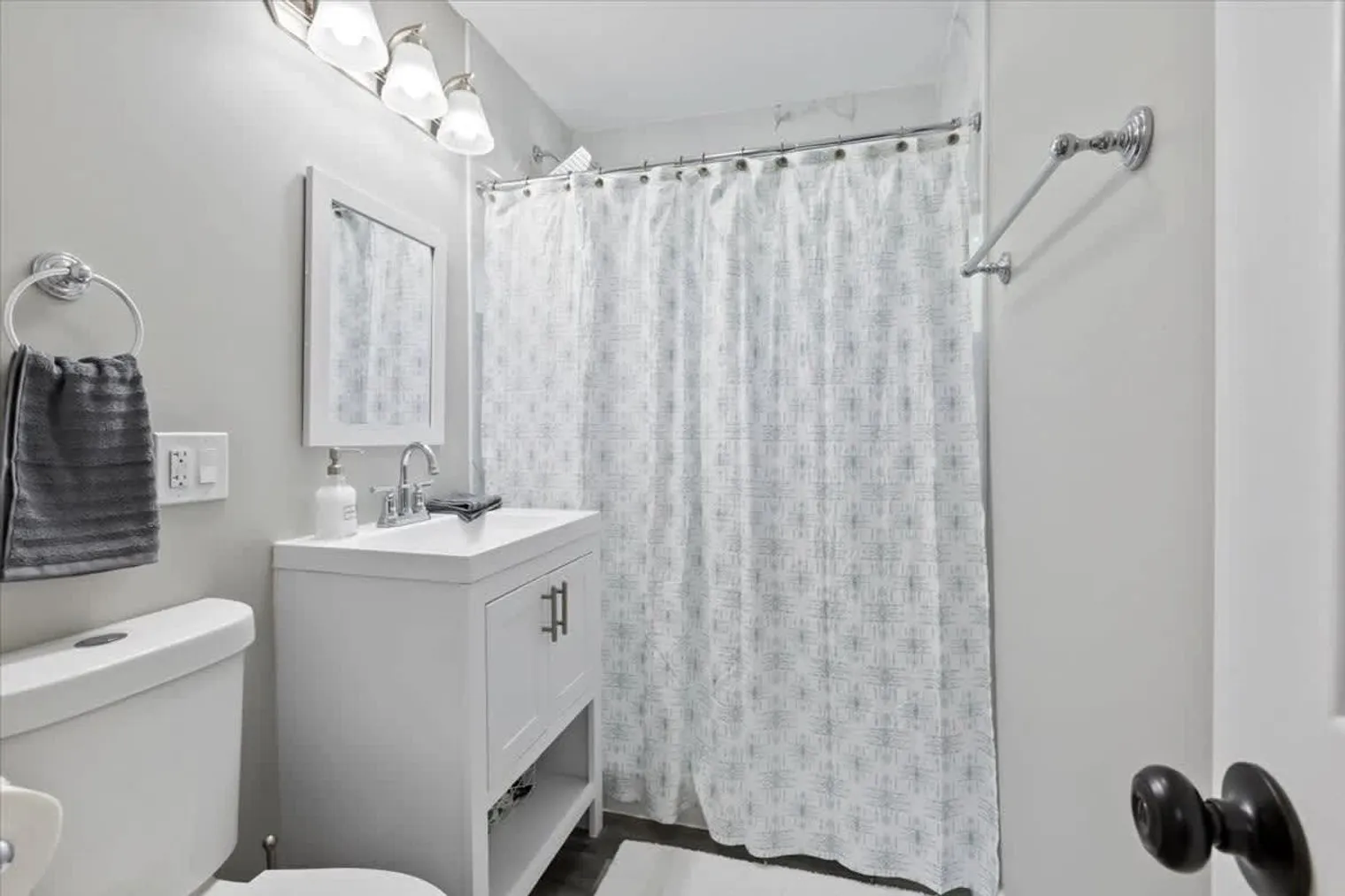 33 Crescent Rd   60047 60047-Building Crescent Road - legacycorporateproperties-unit#ID1237897P-Lake Zurich-IL