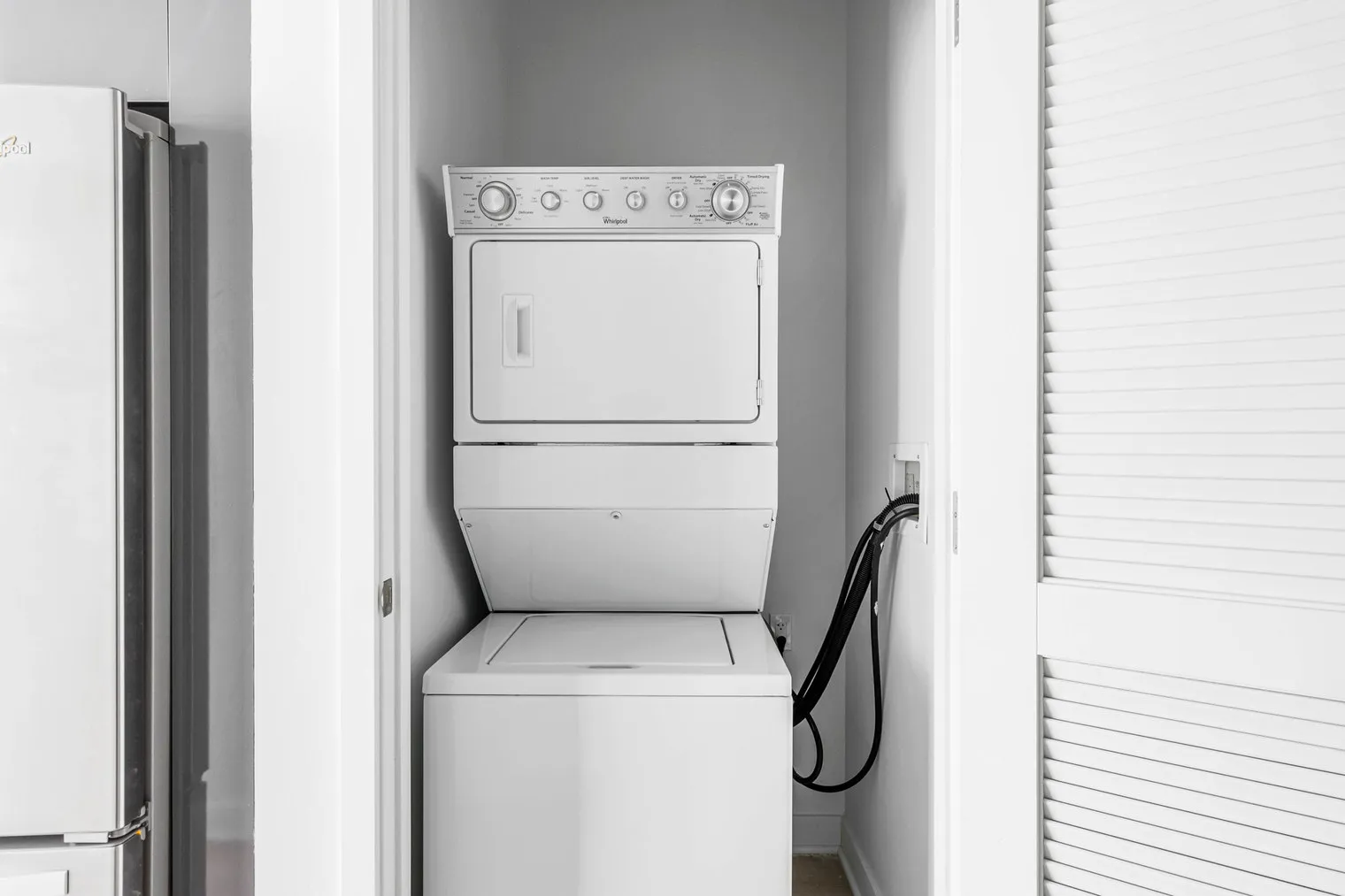 311 W Illinois St   60654 60654-3Eleven-unit#ID817-Chicago-IL