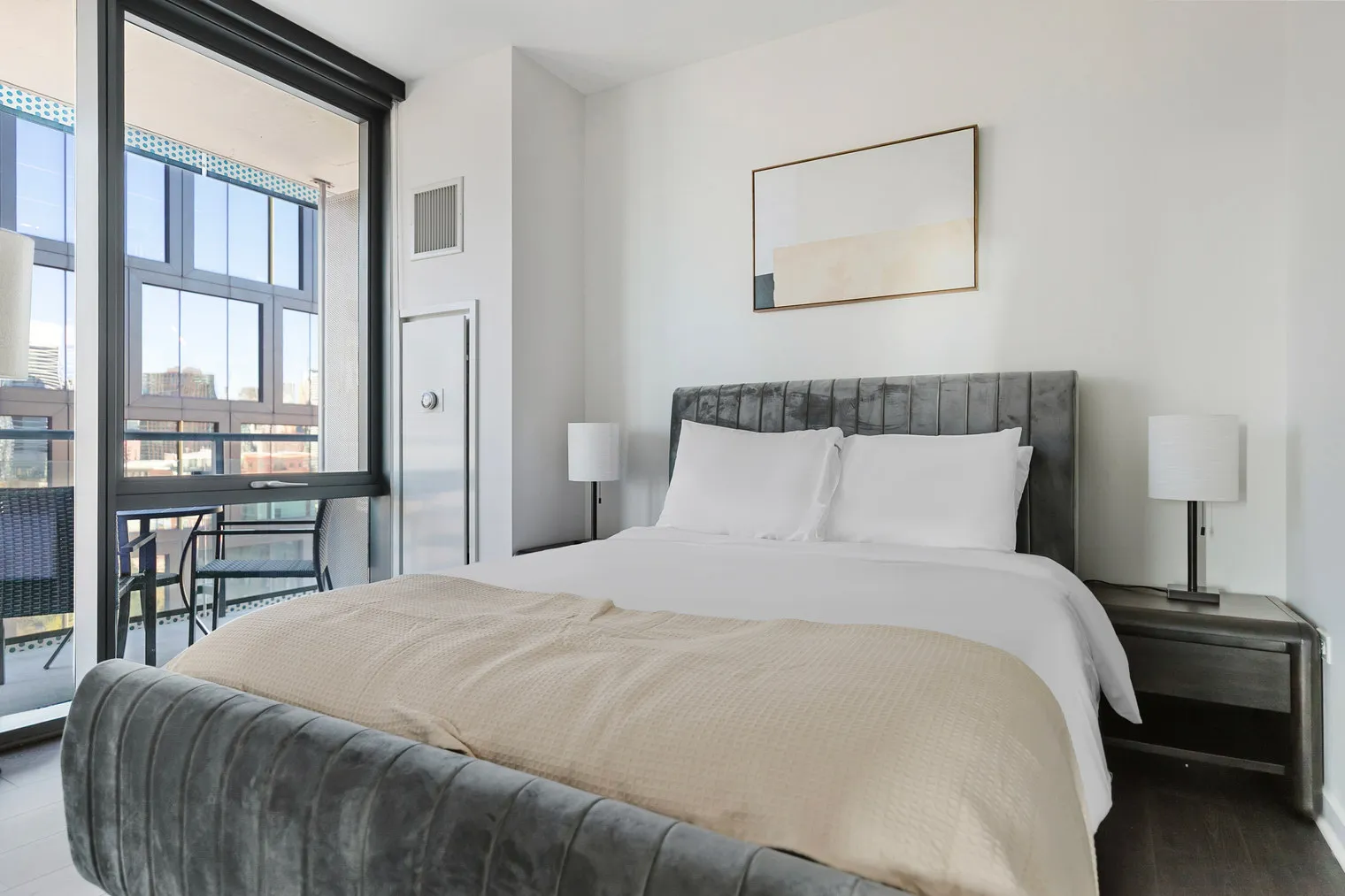 730 W Couch Pl   60661 60661-The Parker-unit#ID1367-Chicago-IL