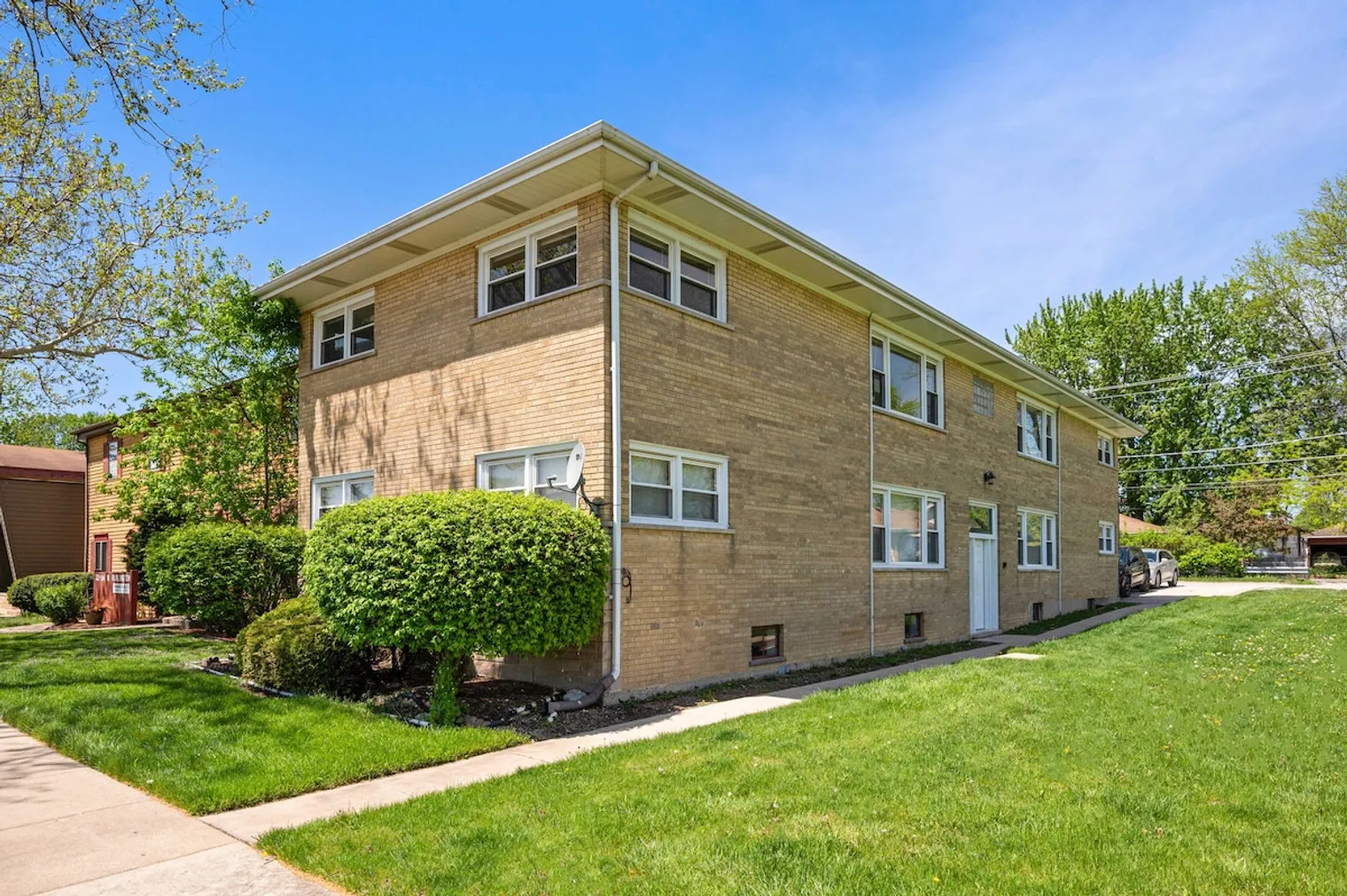 26 W Burlington Ave   60559 60559-Building West Burlington Avenue - alpine-unit#ID1026690P-Westmont-IL