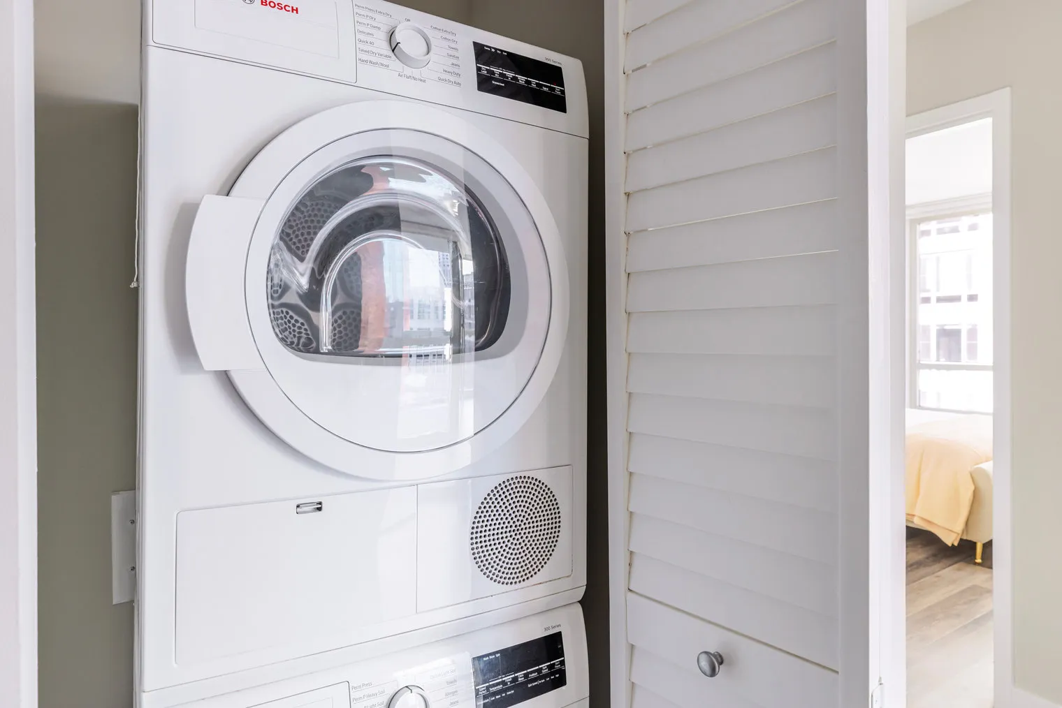 1 E Delaware Pl   60611 60611-One East Delaware-unit#ID1359-Chicago-IL