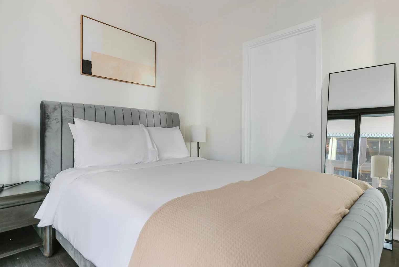 730 W Couch Pl   60661 60661-The Parker-unit#ID1367-Chicago-IL