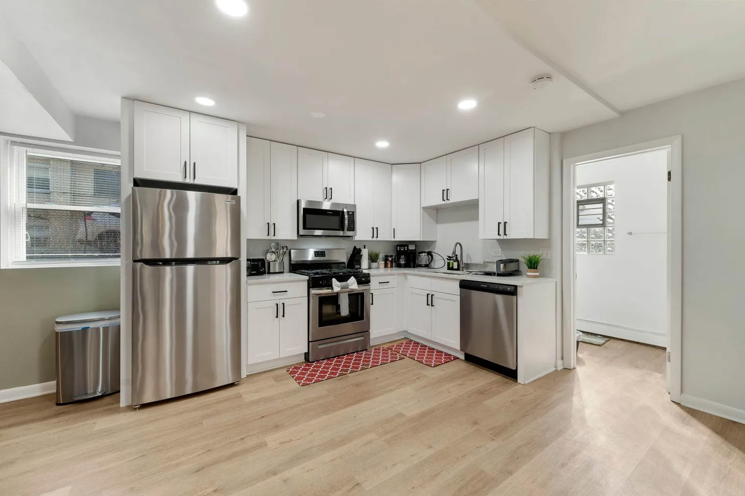 1016 E Division St   60148 60148-Building East Division Street-unit#ID1057423P-Lombard-IL