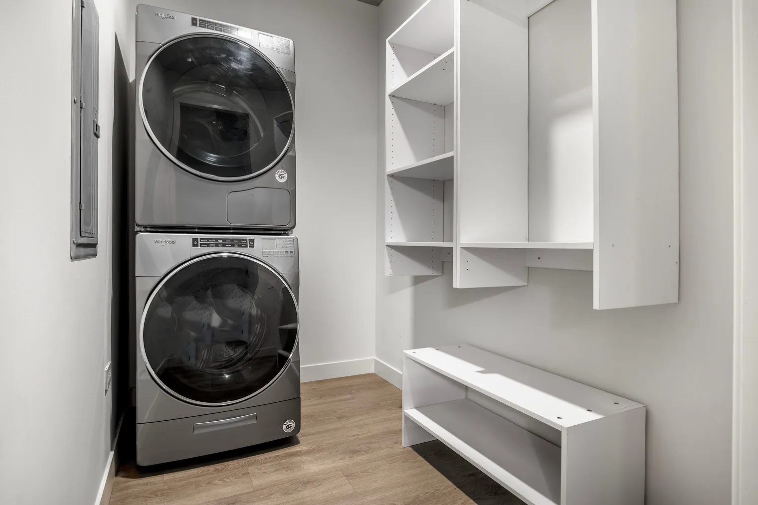 450 W Belmont Ave   60657 60657-Four50-unit#ID985-Chicago-IL