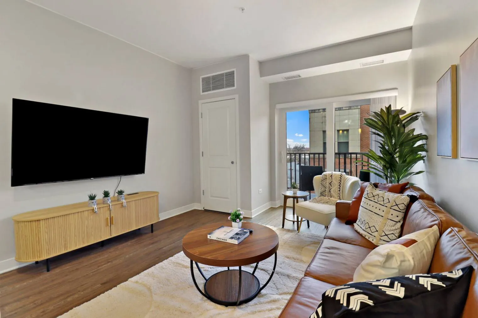 255 N Addison Ave   60126 60126-Building North Addison Avenue - house-of-living21-unit#ID1366993P-Elmhurst-IL