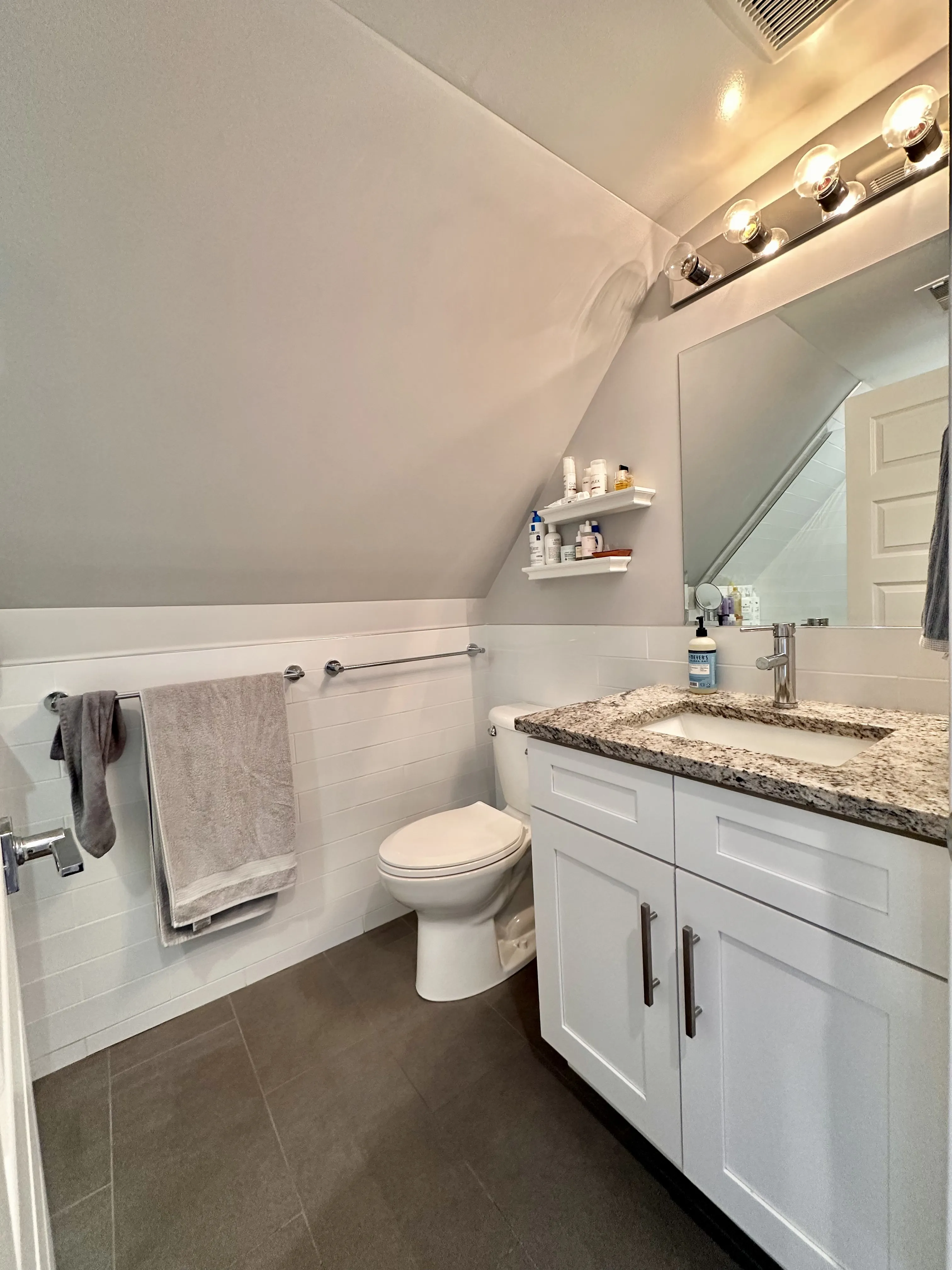 1923 W MELROSE ST 60657-1923 W Melrose Street-unit#3rd-Chicago-IL