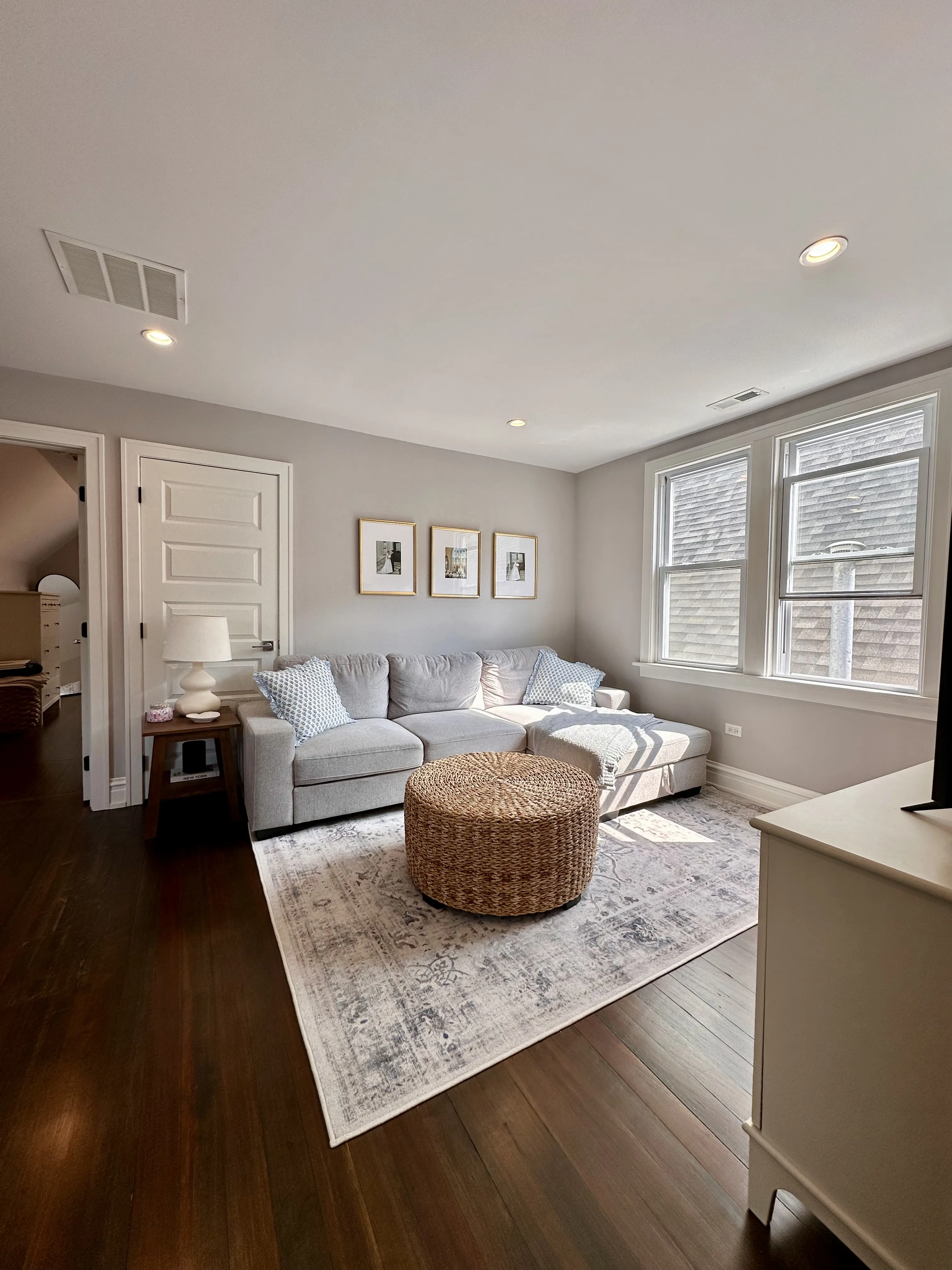 1923 W MELROSE ST 60657-1923 W Melrose Street-unit#3rd-Chicago-IL