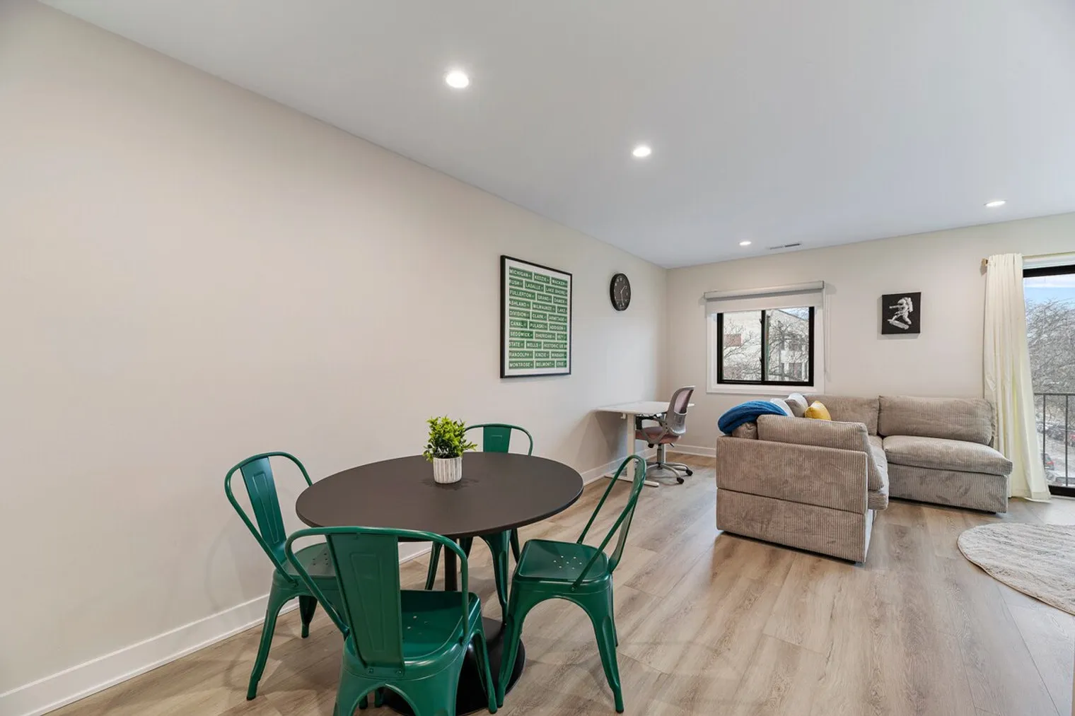 2316 W Estes Ave 60645 60645-Building West Estes Avenue - schneidergroup-unit#ID1060170P-Chicago-IL