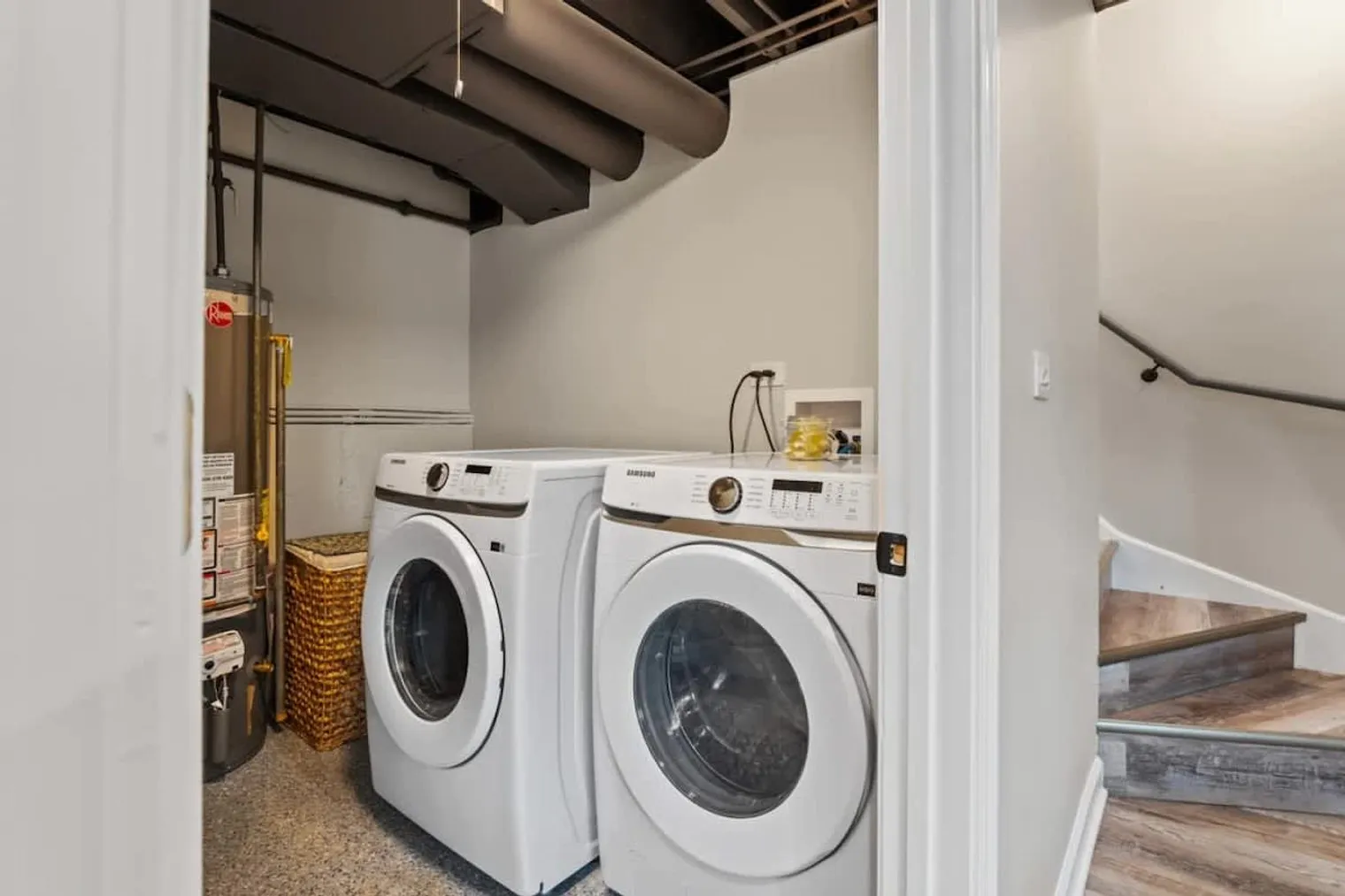 624 Norfolk Ave   60154 60154-Building Norfolk Avenue - legacycorporateproperties-unit#ID1237891P-Westchester-IL