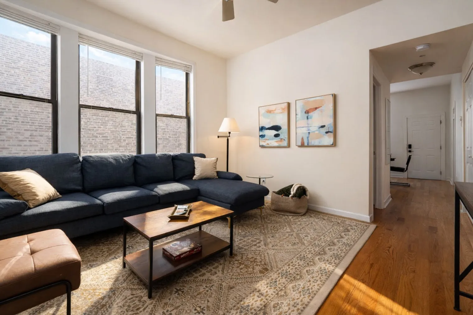 906 N Damen Ave 60622 60622-Building North Damen Avenue-unit#ID1379021P-Chicago-IL
