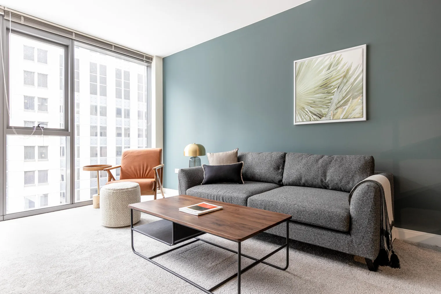 210 N Wells St 60606 60606-Lake & Wells Apartments-unit#ID251-Chicago-IL