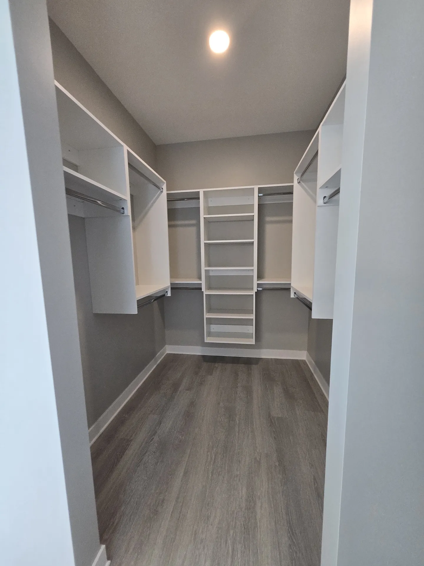 4611 N Broadway   60640 60640-unit#614-Chicago-IL