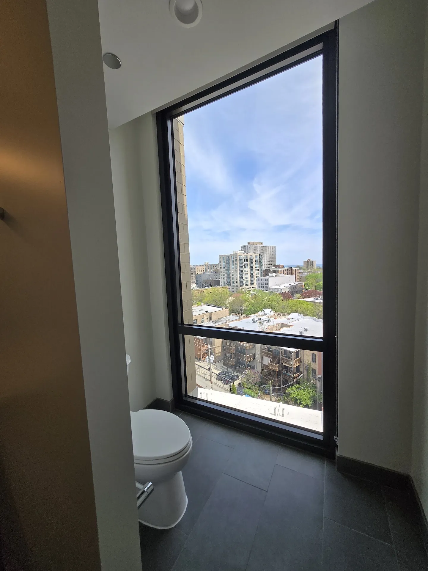 4611 N Broadway   60640 60640-unit#614-Chicago-IL