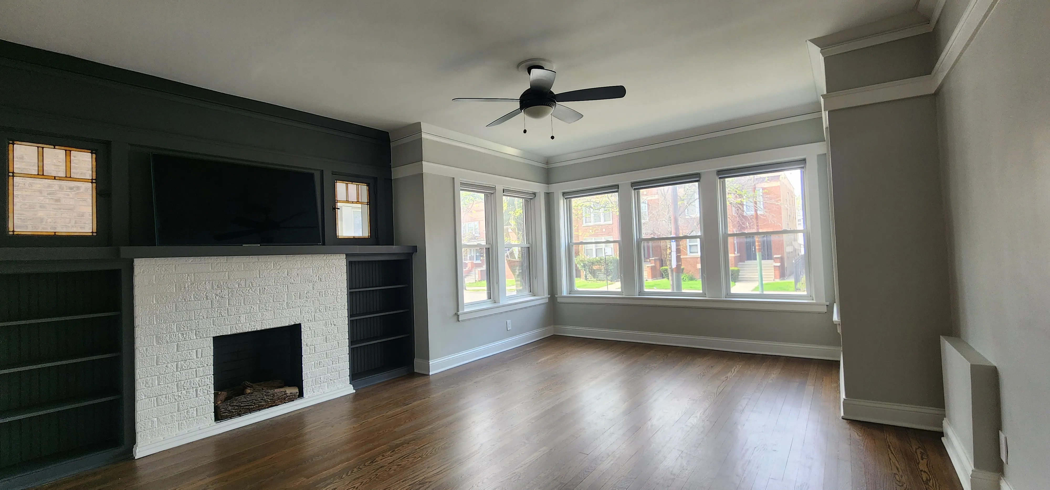 5247 W Montrose Ave 60641 60641-unit#1-Chicago-IL