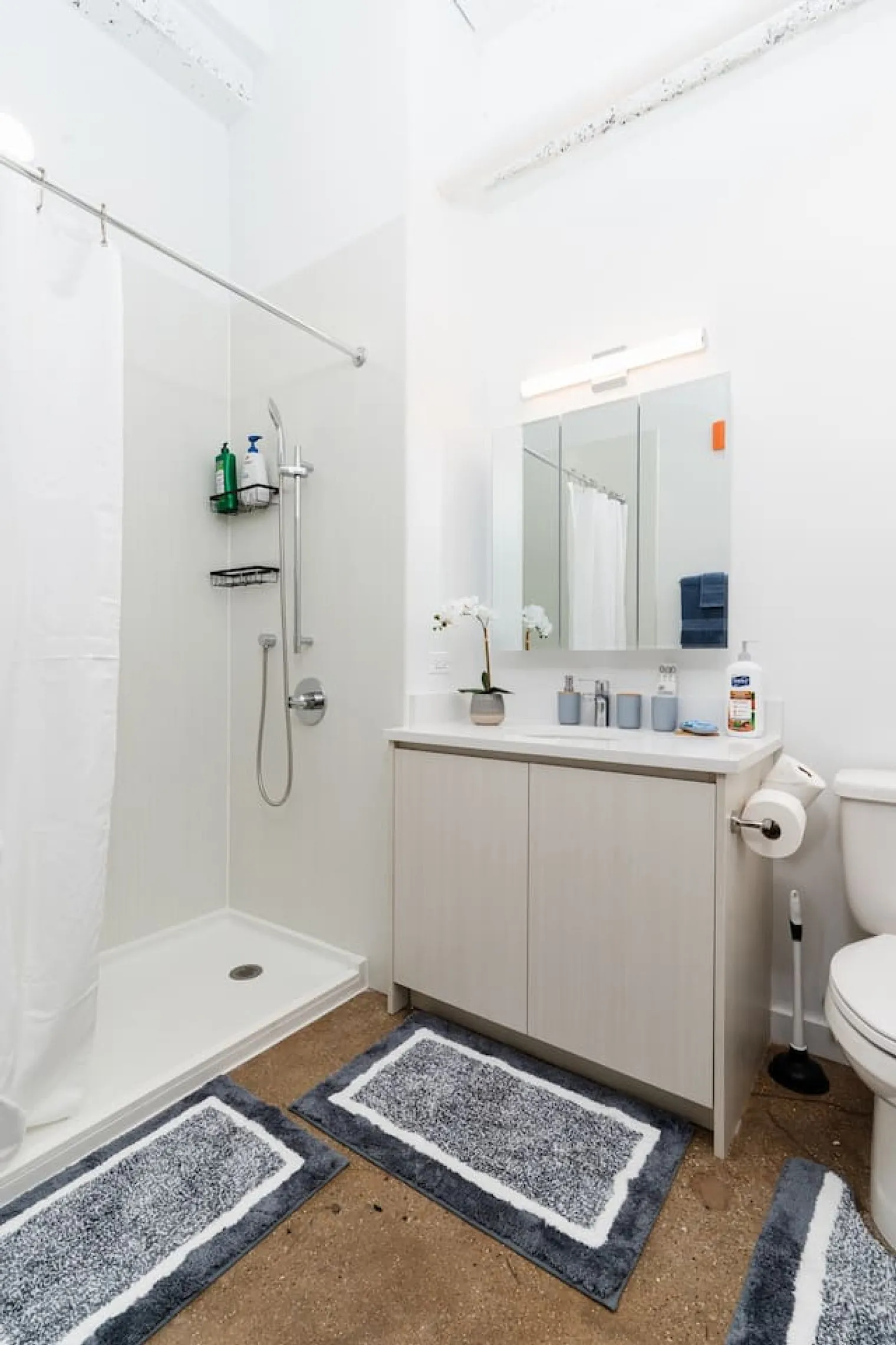 1049 W Lawrence Ave   60640 60640-Building West Lawrence Avenue-unit#ID1058519P-Chicago-IL