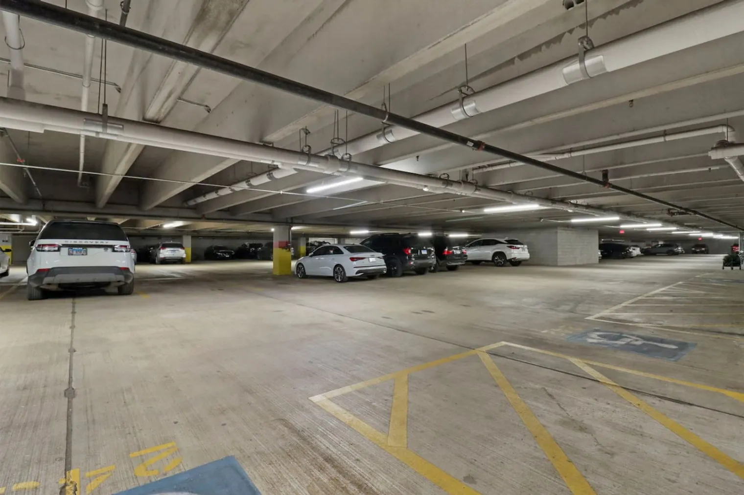 255 N Addison Ave   60126 60126-Building North Addison Avenue - house-of-living21-unit#ID1366993P-Elmhurst-IL