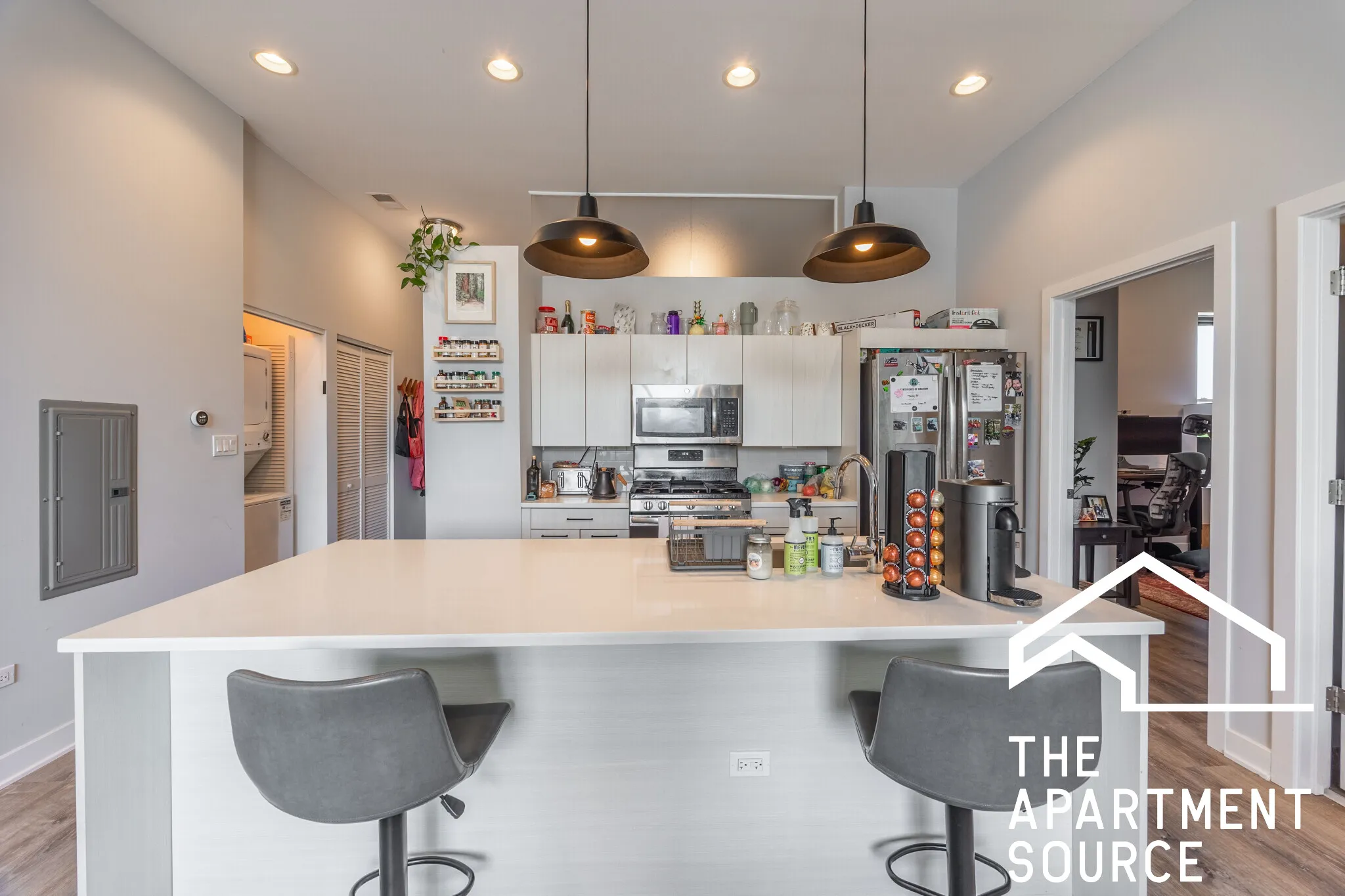 2247 W Lawrence Ave 60625 60625-unit#205-Chicago-IL