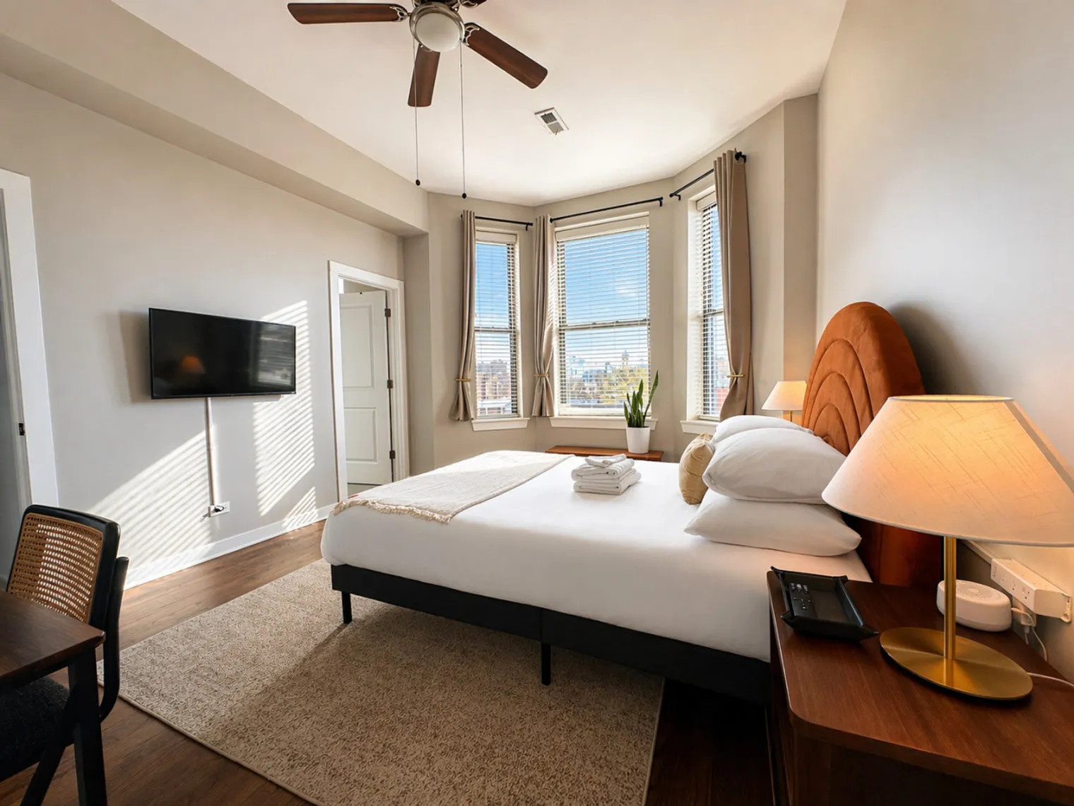 736 N Throop St   60642 60642-Building North Throop Street-unit#ID1494909P-Chicago-IL