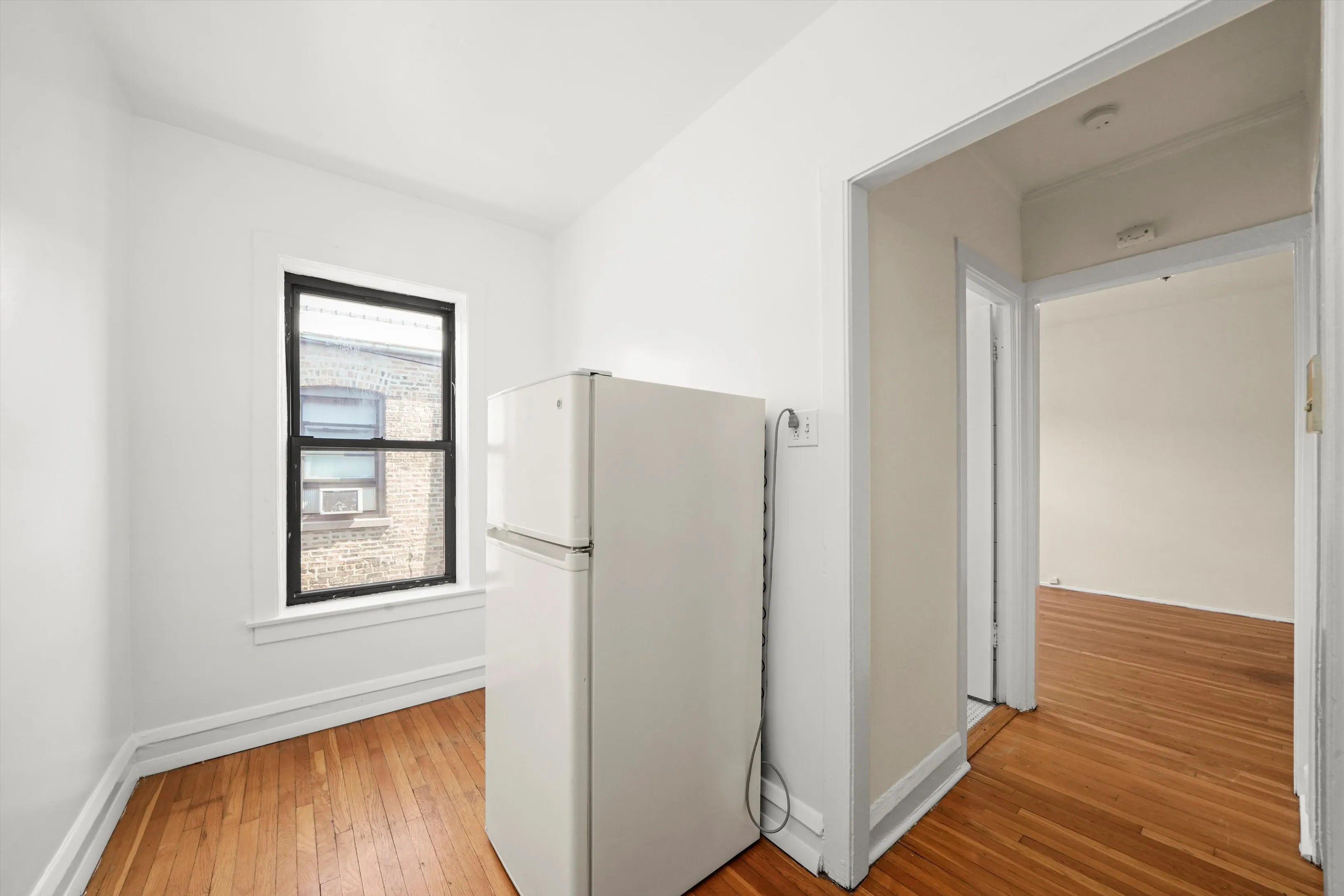 3306 W SCHUBERT AVE 60647-unit#2O-Chicago-IL