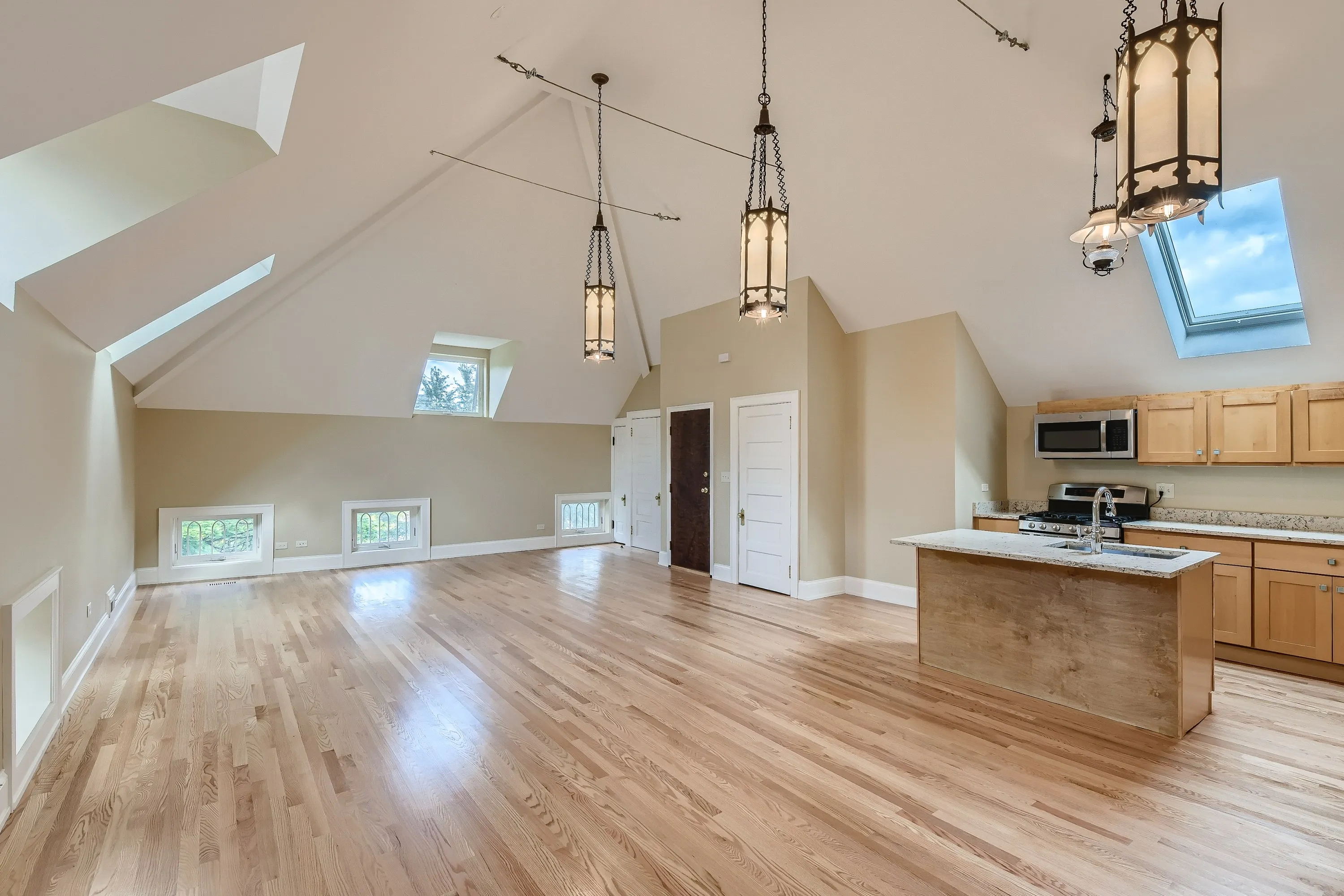 2943 W Washington Blvd   60612 60612-unit#6-Chicago-IL