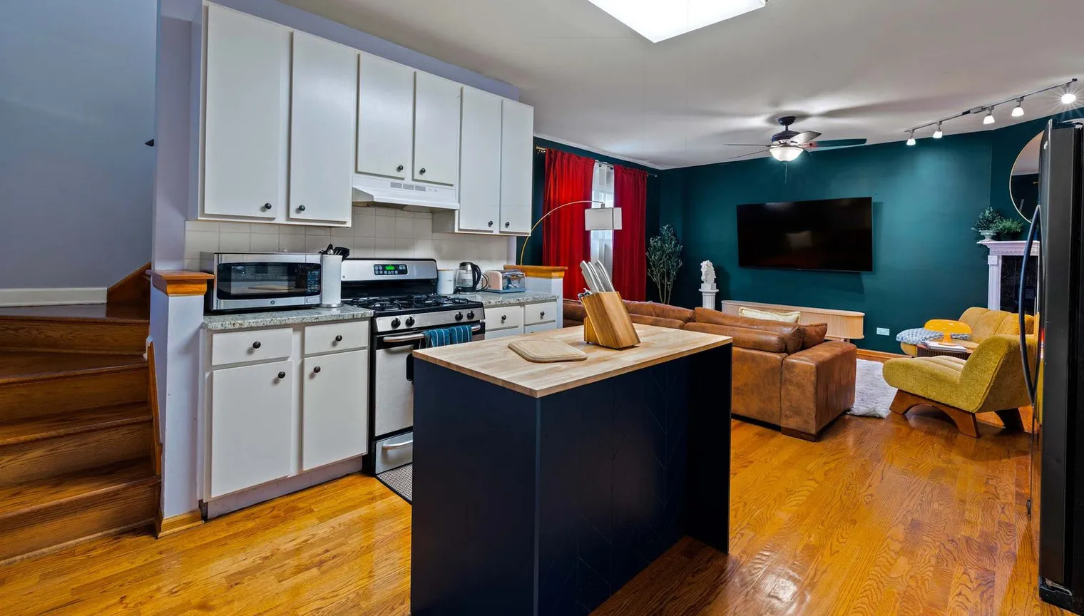  N Talman Ave   60618 60618-unit#ID1026698P-Chicago-IL