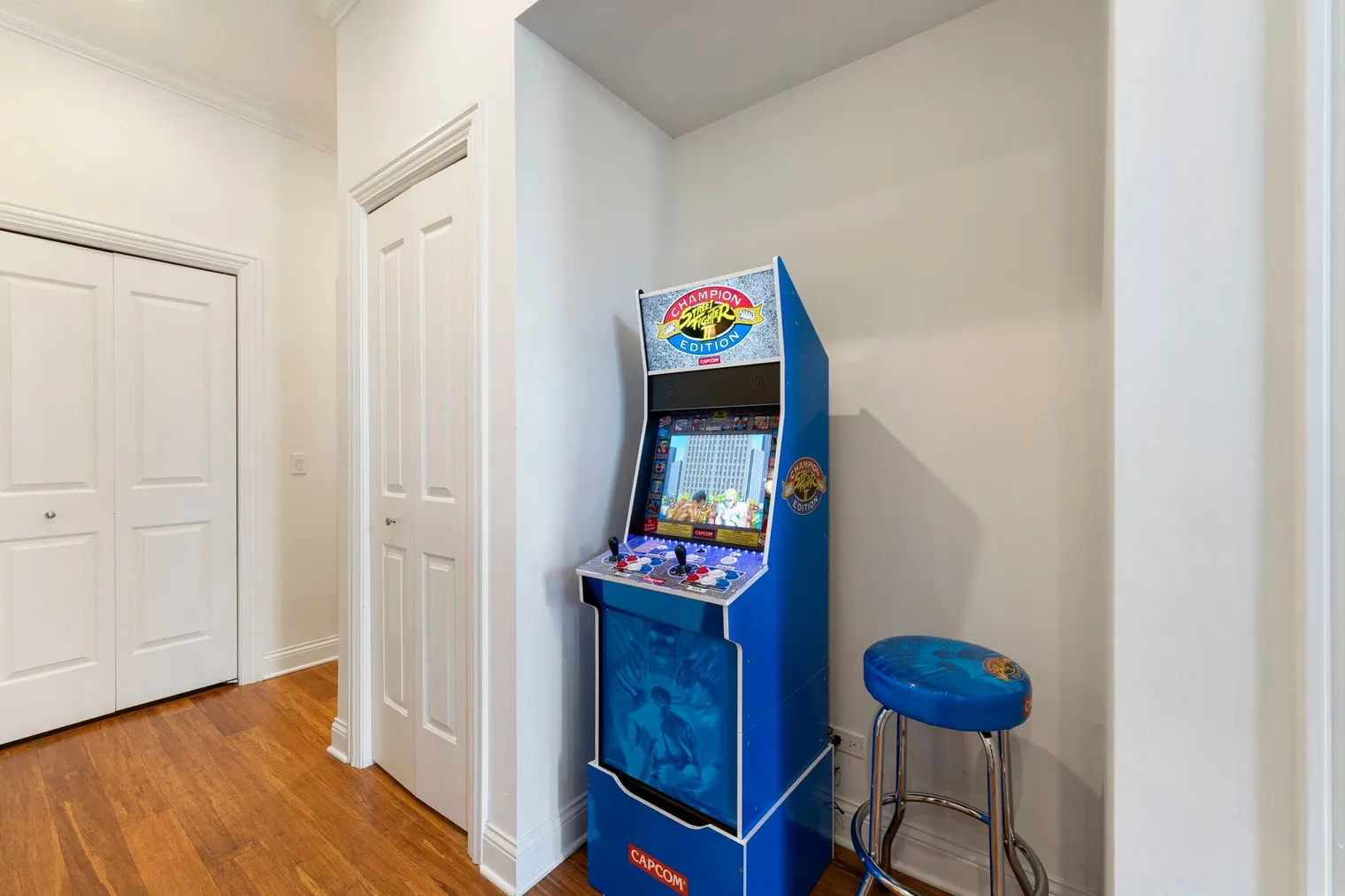 33 S Ashland Ave   60607 60607-Building South Ashland Avenue-unit#ID1057424P-Chicago-IL