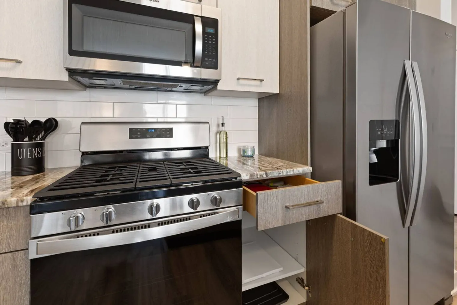 28294 Ferry Rd 60555 60555-Building Ferry Road-unit#ID1366991P-Warrenville-IL