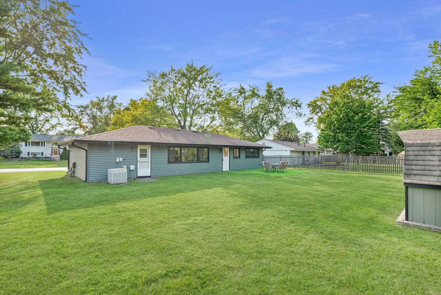 908 Long Meadow Dr   60193 60193-Building Long Meadow Drive-unit#ID1032508P-Schaumburg-IL