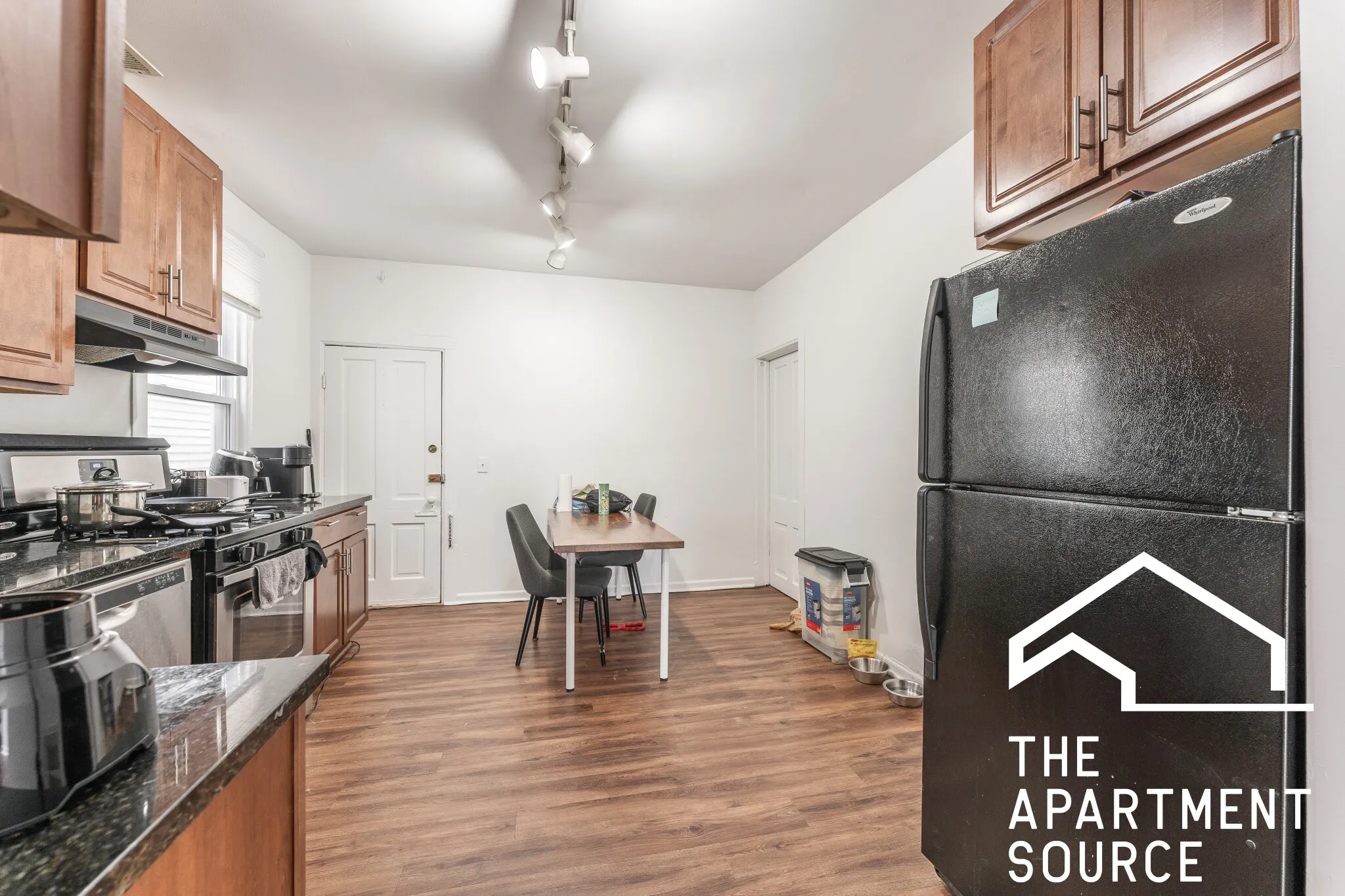 2616 N Marshfield Ave   60614 60614-unit#2F-Chicago-IL