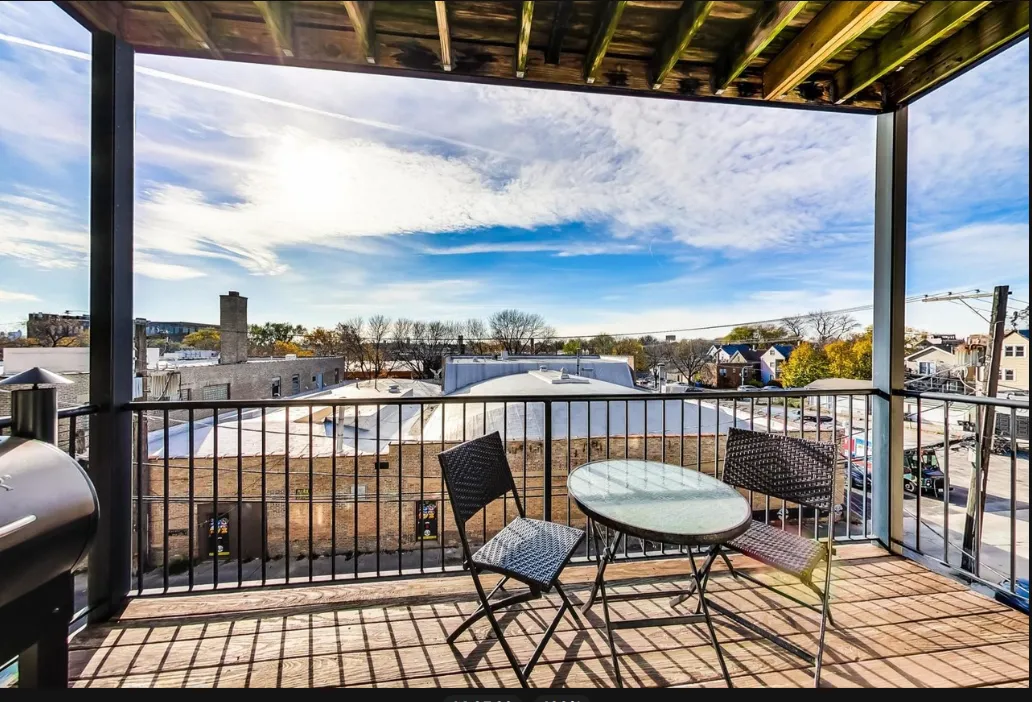 2627 W Belmont Ave 60618 60618-unit#3-Chicago-IL