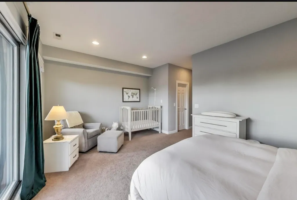 2627 W Belmont Ave 60618 60618-unit#3-Chicago-IL