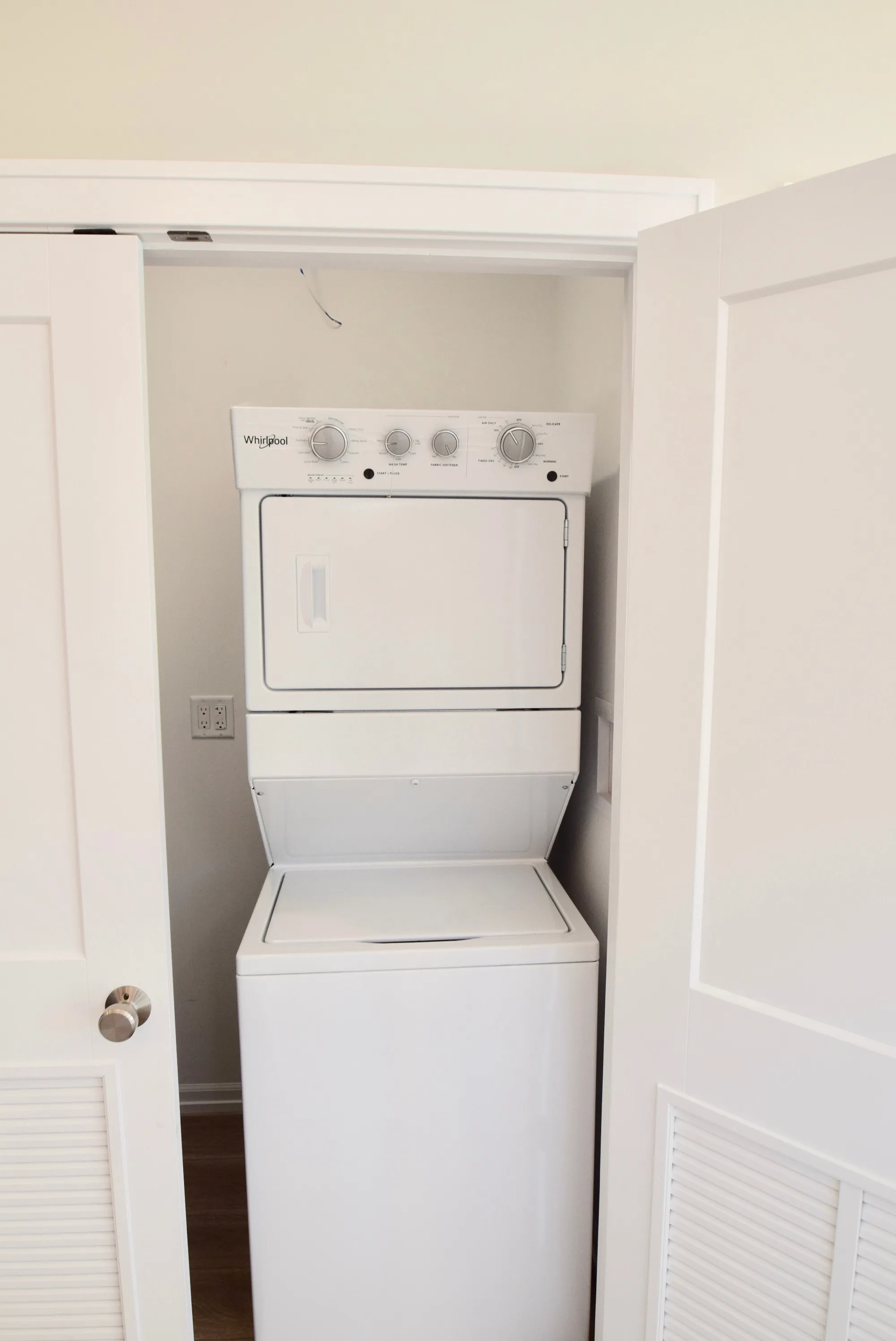 2643 W Lawrence Ave 60625 60625-unit#2N-Chicago-IL